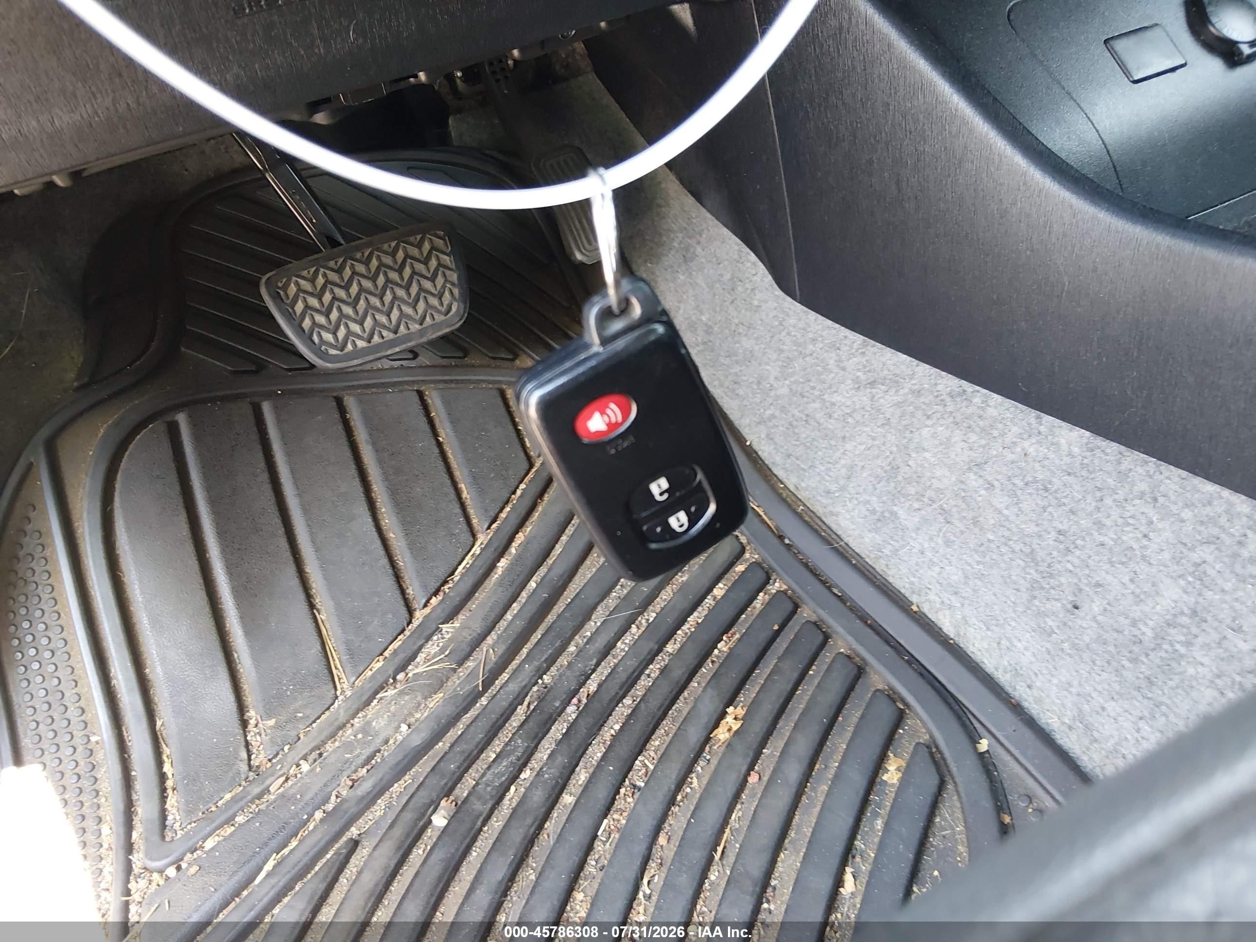 2012 Toyota Prius Three Gray vin: JTDKN3DU6C1558474