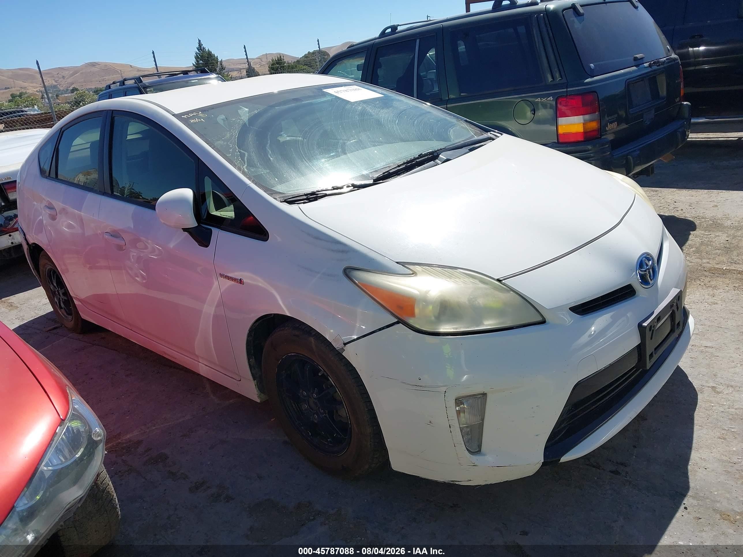 2012 Toyota Prius Two White vin: JTDKN3DU6C1565814