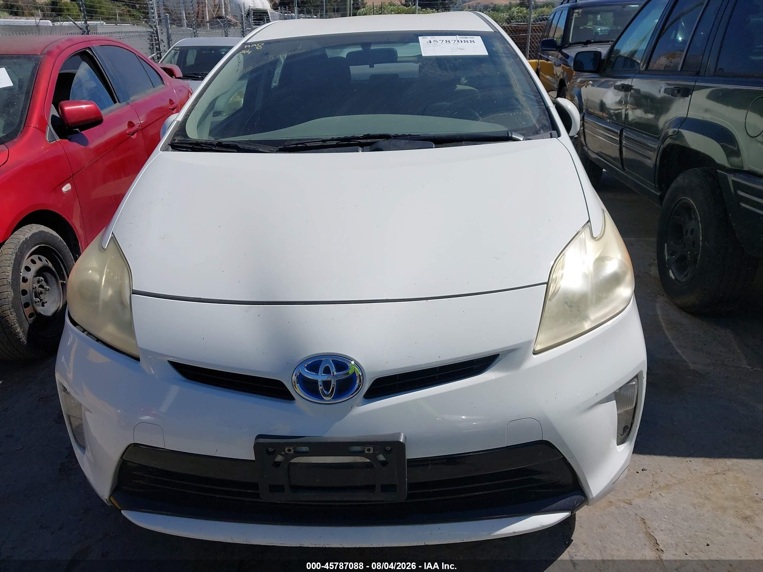2012 Toyota Prius Two White vin: JTDKN3DU6C1565814