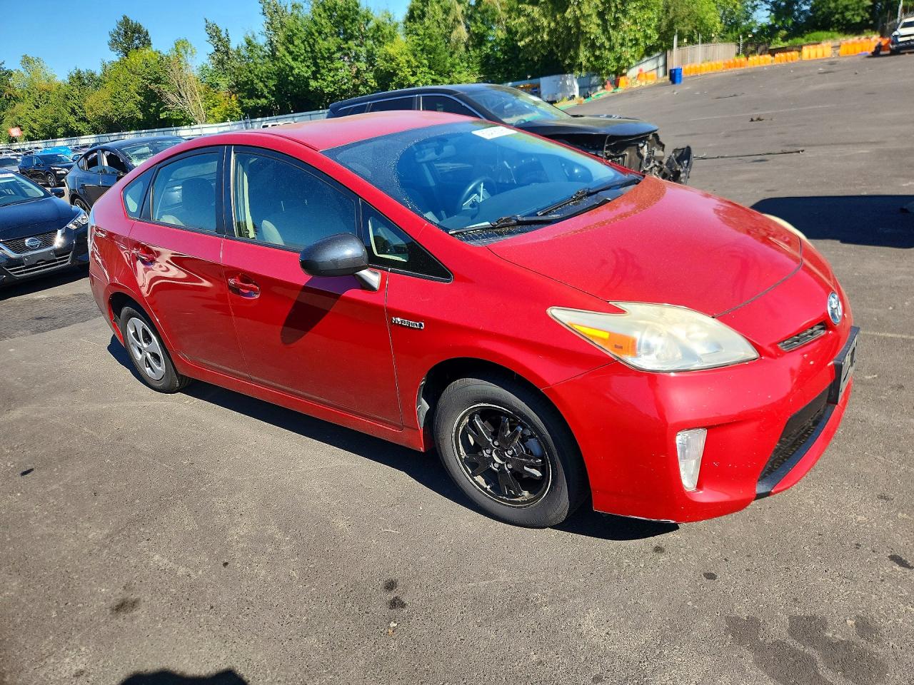 2012 Toyota Prius Two Красный vin: JTDKN3DU6C1576893