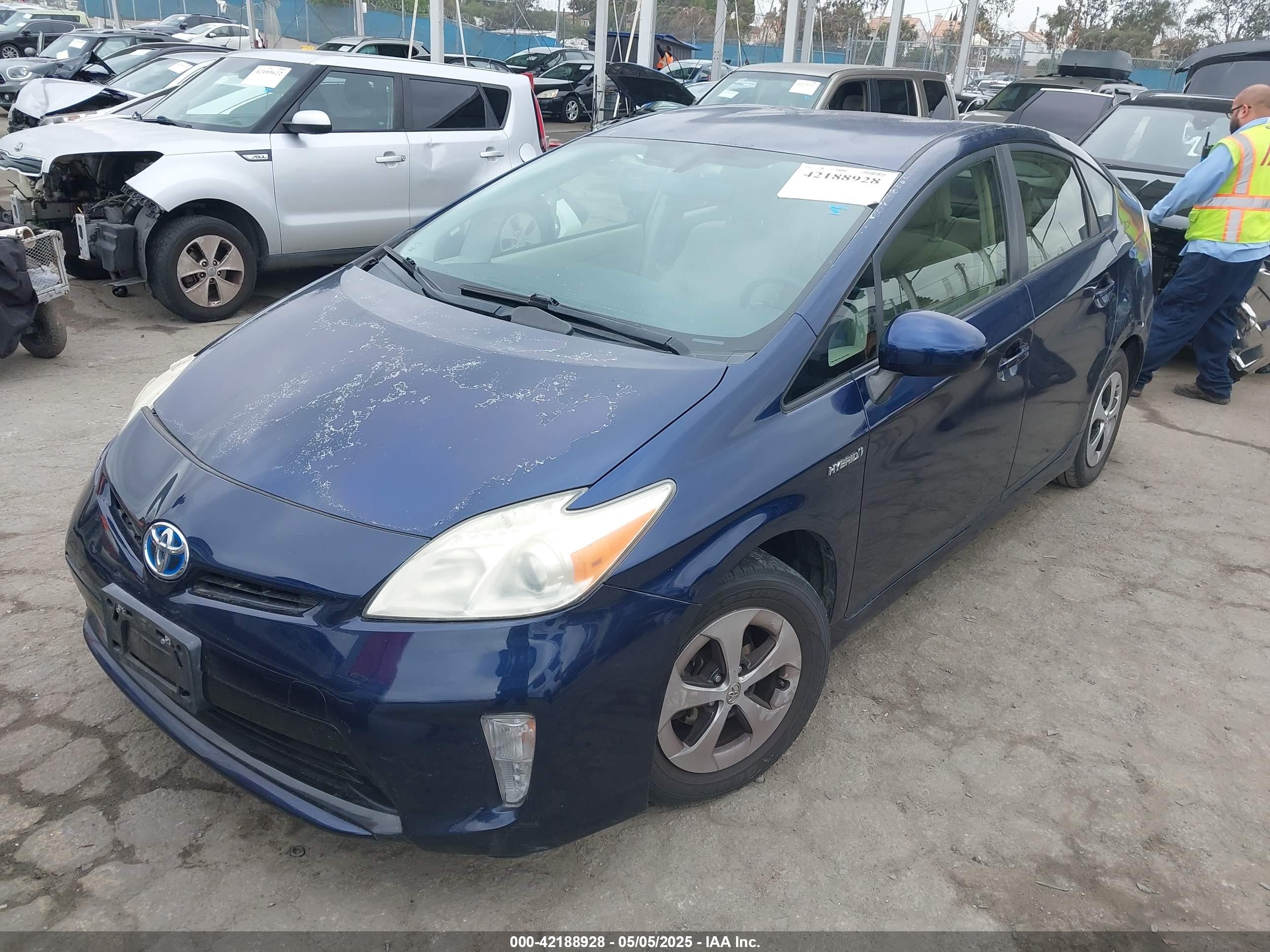 2012 Toyota Prius Two Blue vin: JTDKN3DU6C1582452