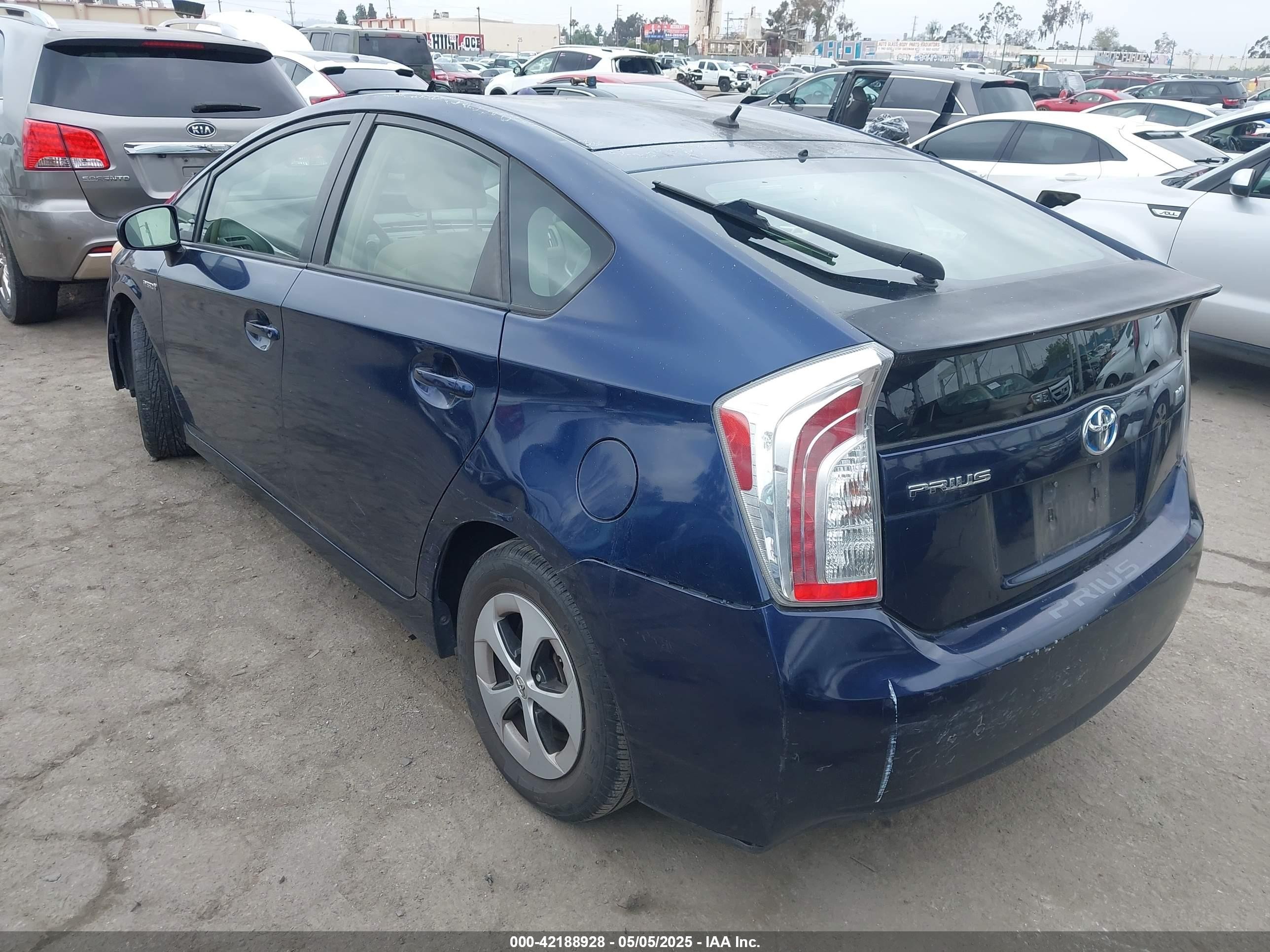 2012 Toyota Prius Two Blue vin: JTDKN3DU6C1582452