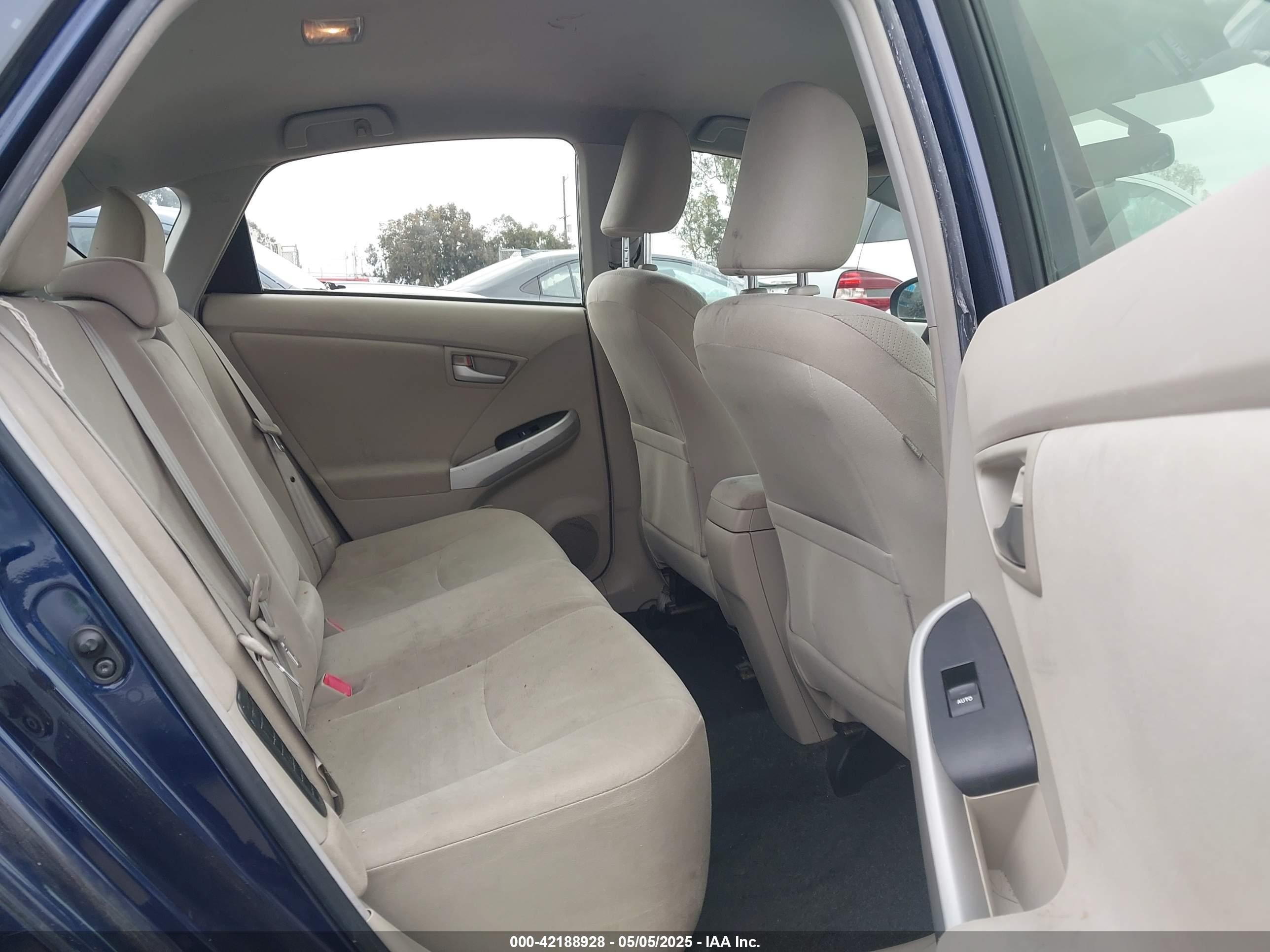 2012 Toyota Prius Two Blue vin: JTDKN3DU6C1582452