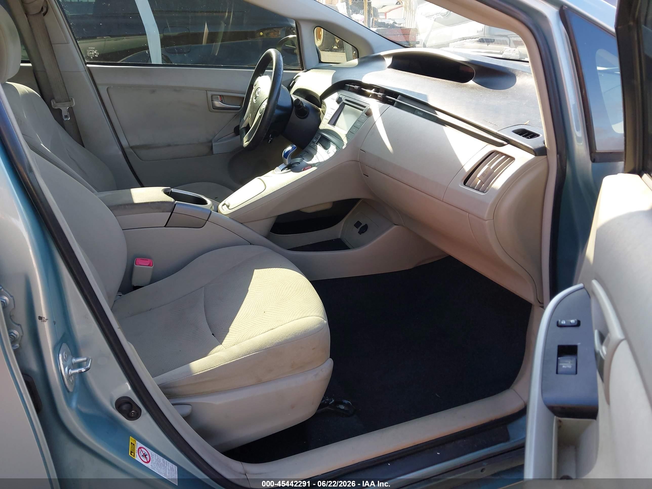 2012 Toyota Prius Three Light Blue vin: JTDKN3DU6C1596948