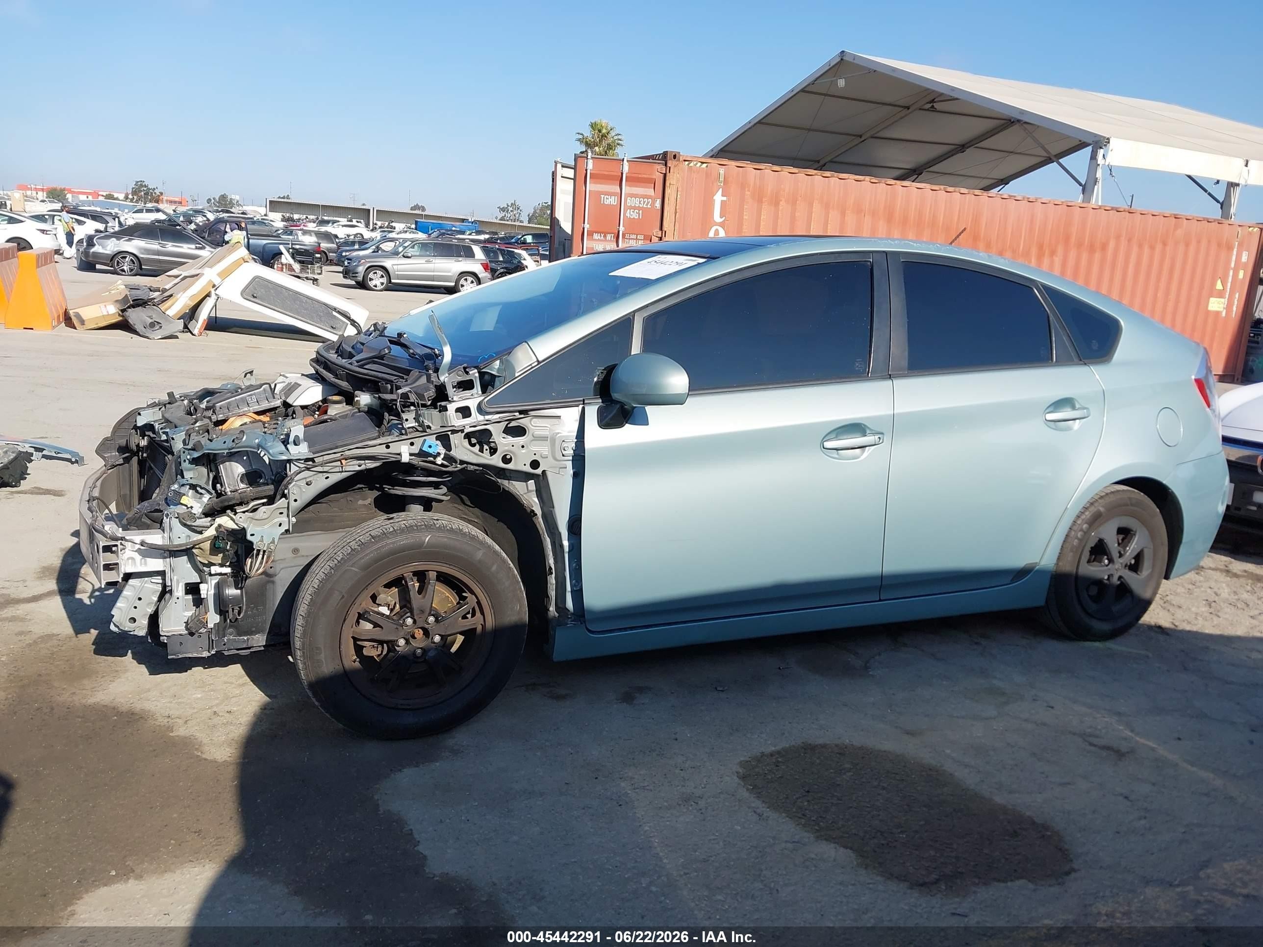2012 Toyota Prius Three Light Blue vin: JTDKN3DU6C1596948