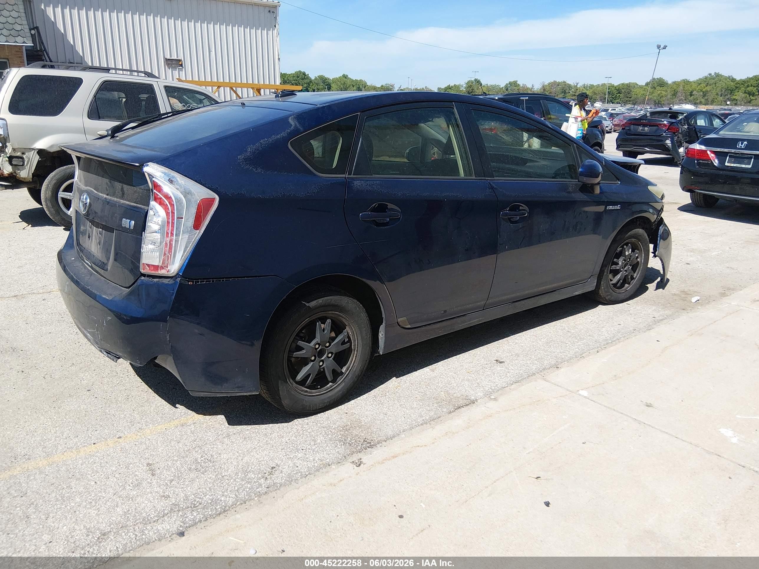 2012 Toyota Prius Three Синий vin: JTDKN3DU6C1601243