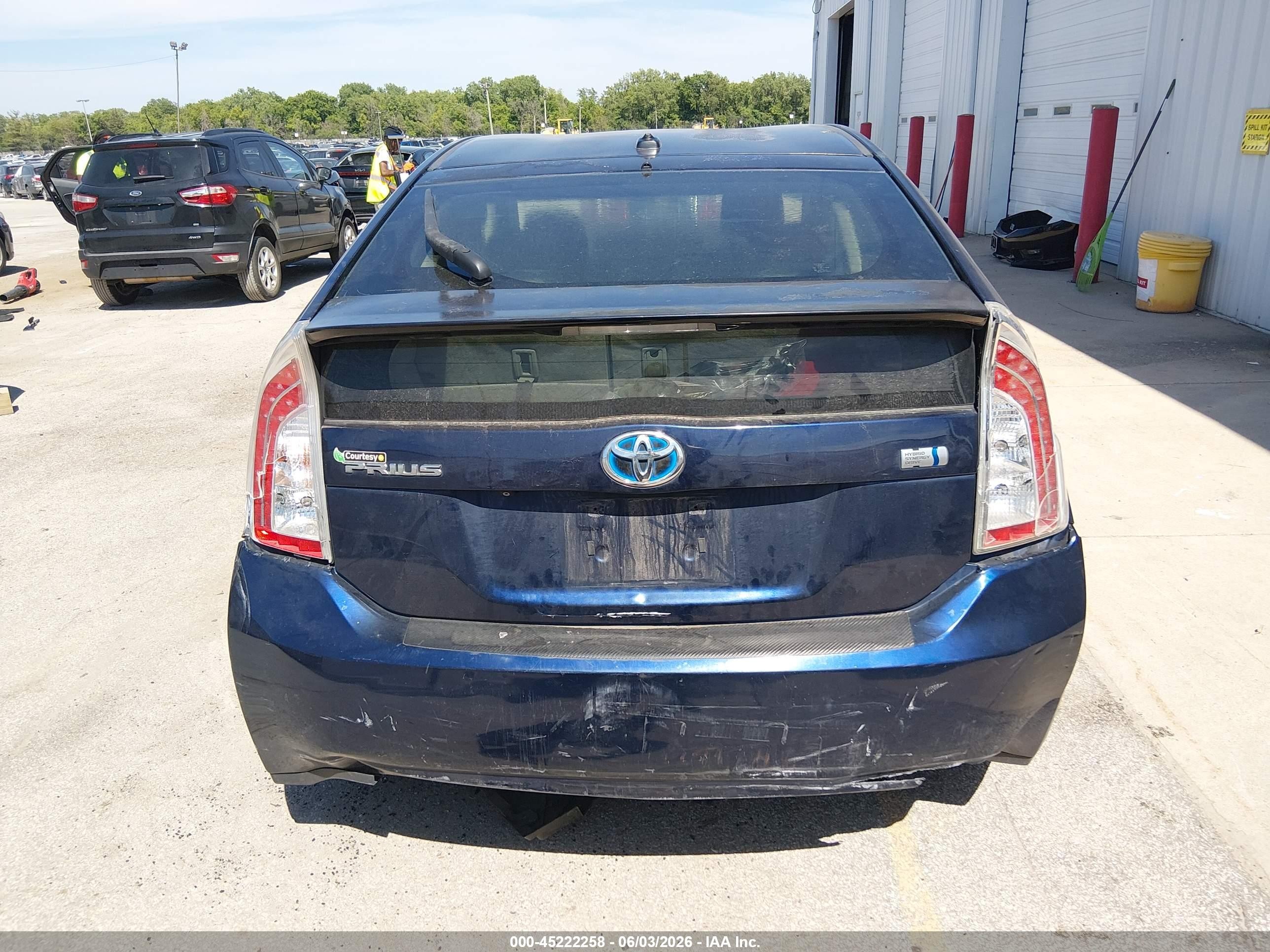 2012 Toyota Prius Three Синий vin: JTDKN3DU6C1601243