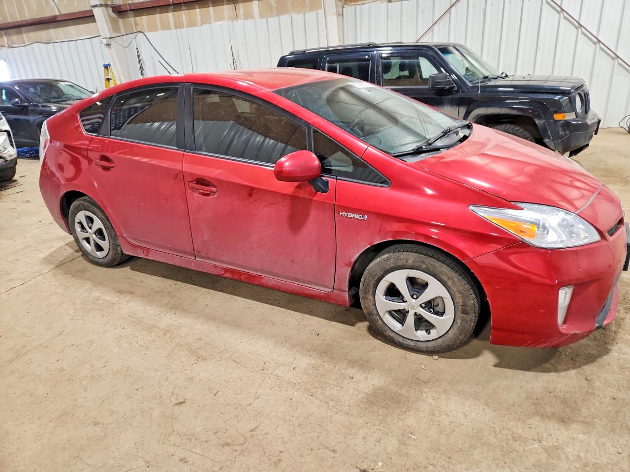 2012 Toyota Prius Two Красный vin: JTDKN3DU6C1610606