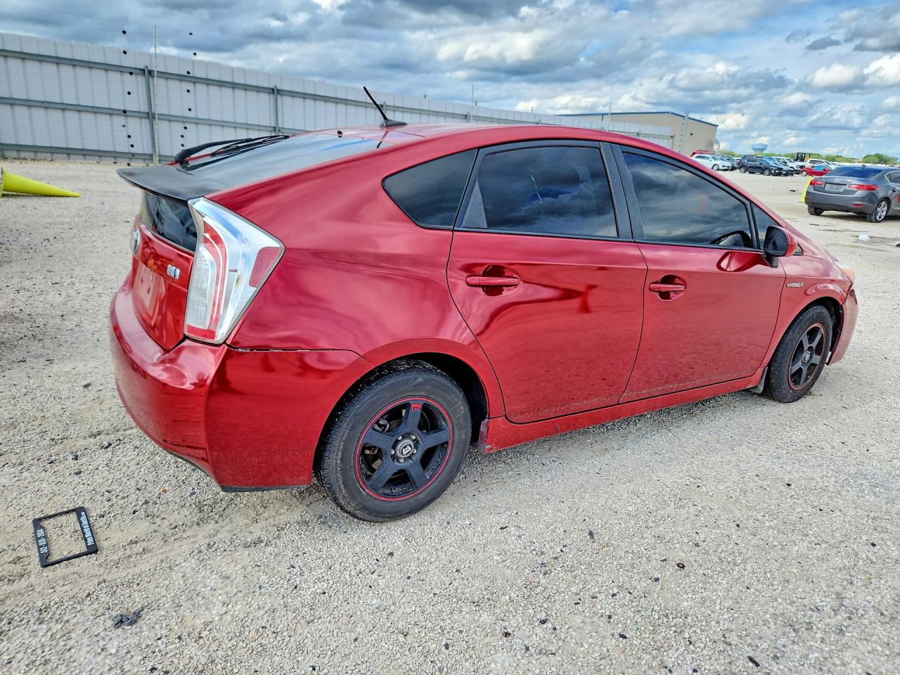 2012 Toyota Prius Three Red vin: JTDKN3DU6C5388593