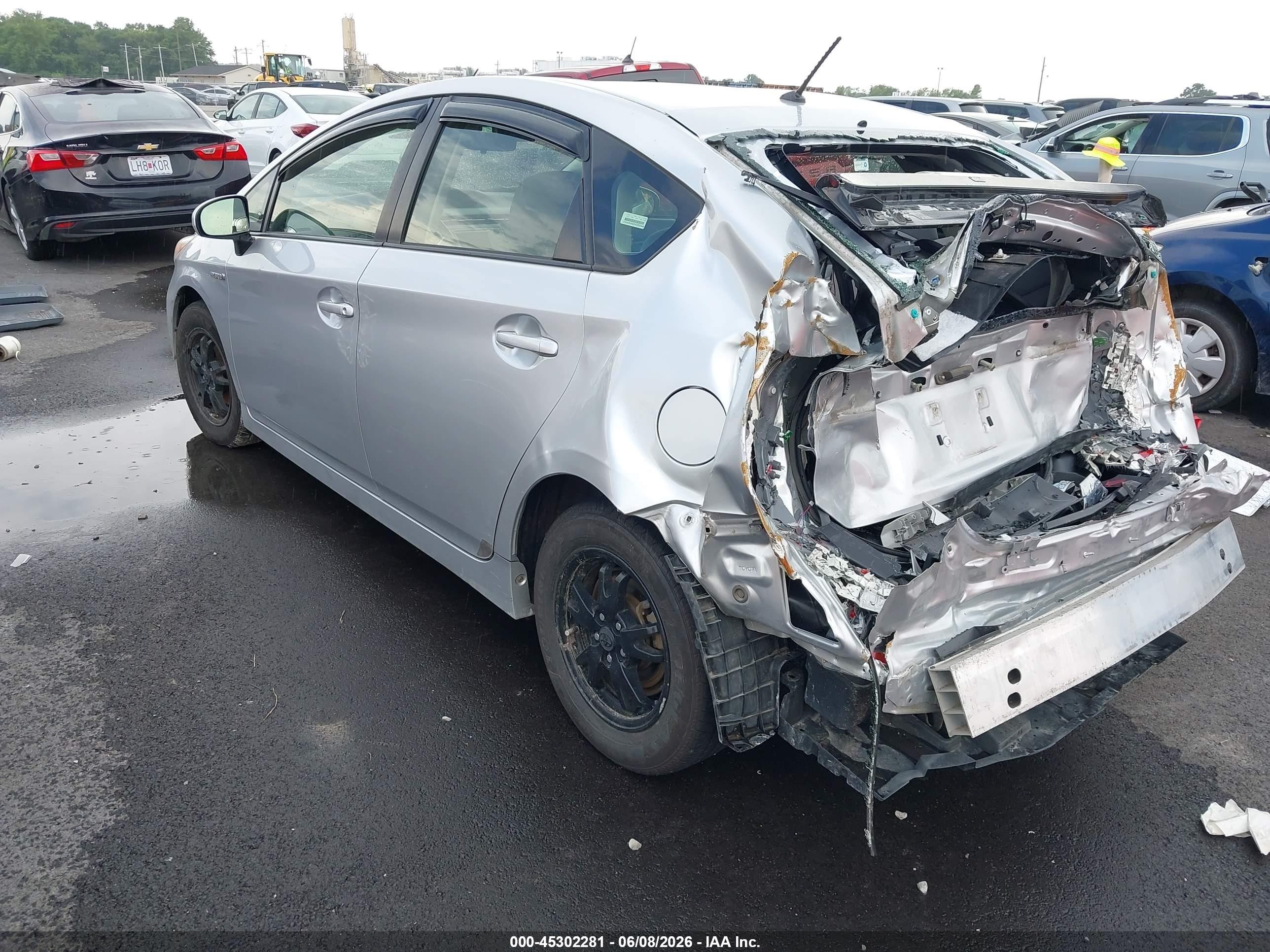 2012 Toyota Prius Two Silver vin: JTDKN3DU6C5420944