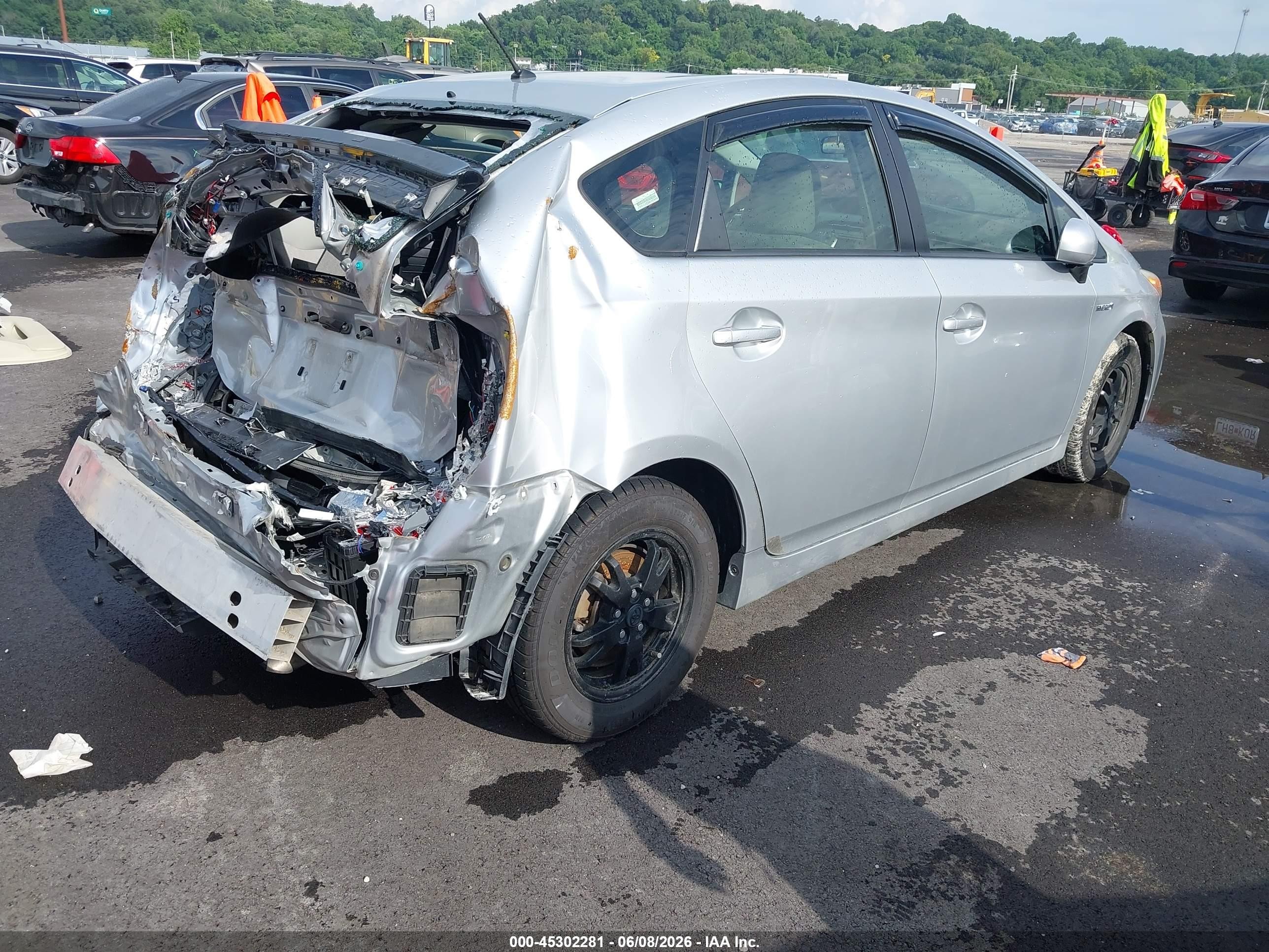 2012 Toyota Prius Two Silver vin: JTDKN3DU6C5420944