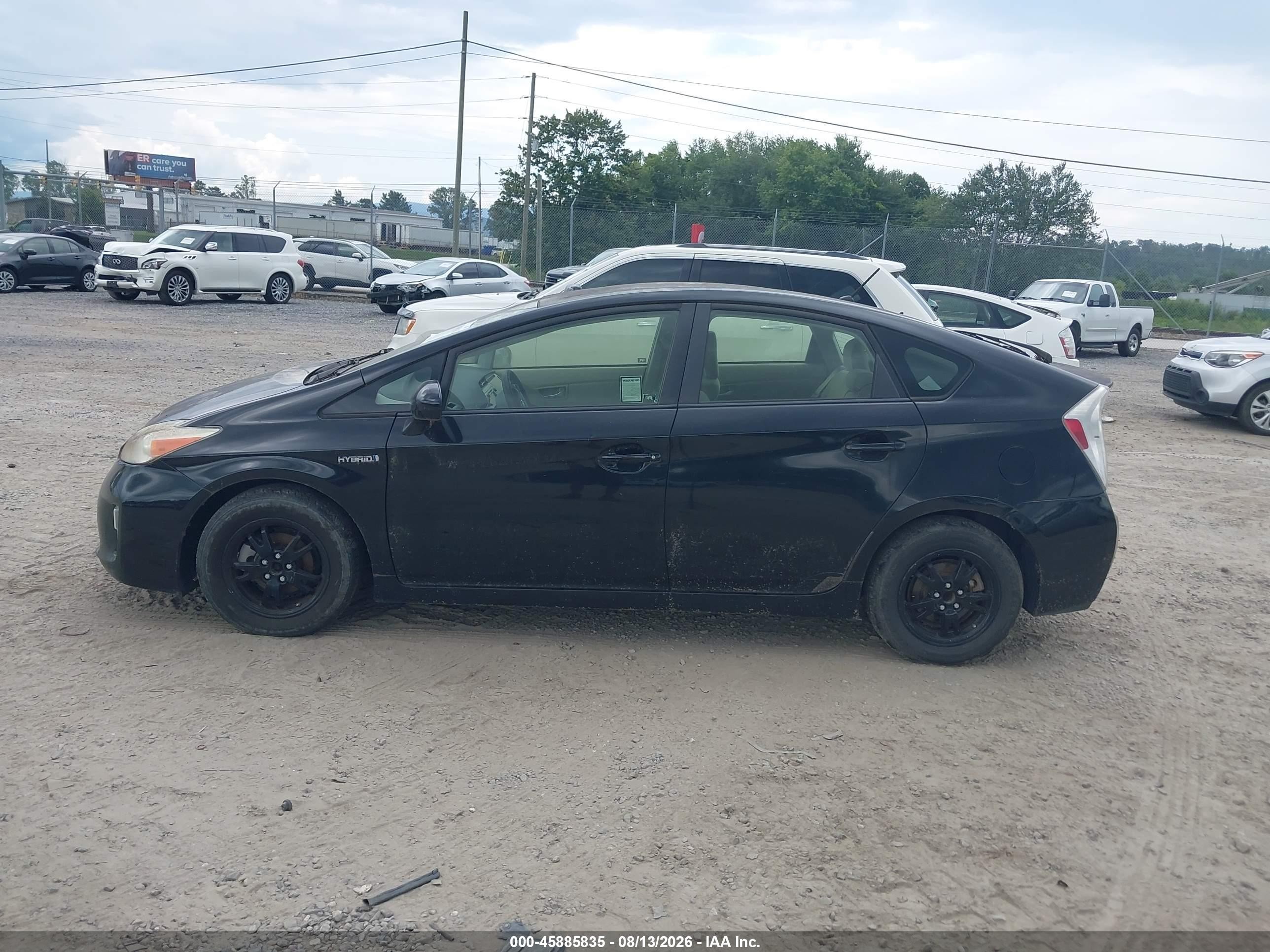 2012 Toyota Prius Two Черный vin: JTDKN3DU6C5425366
