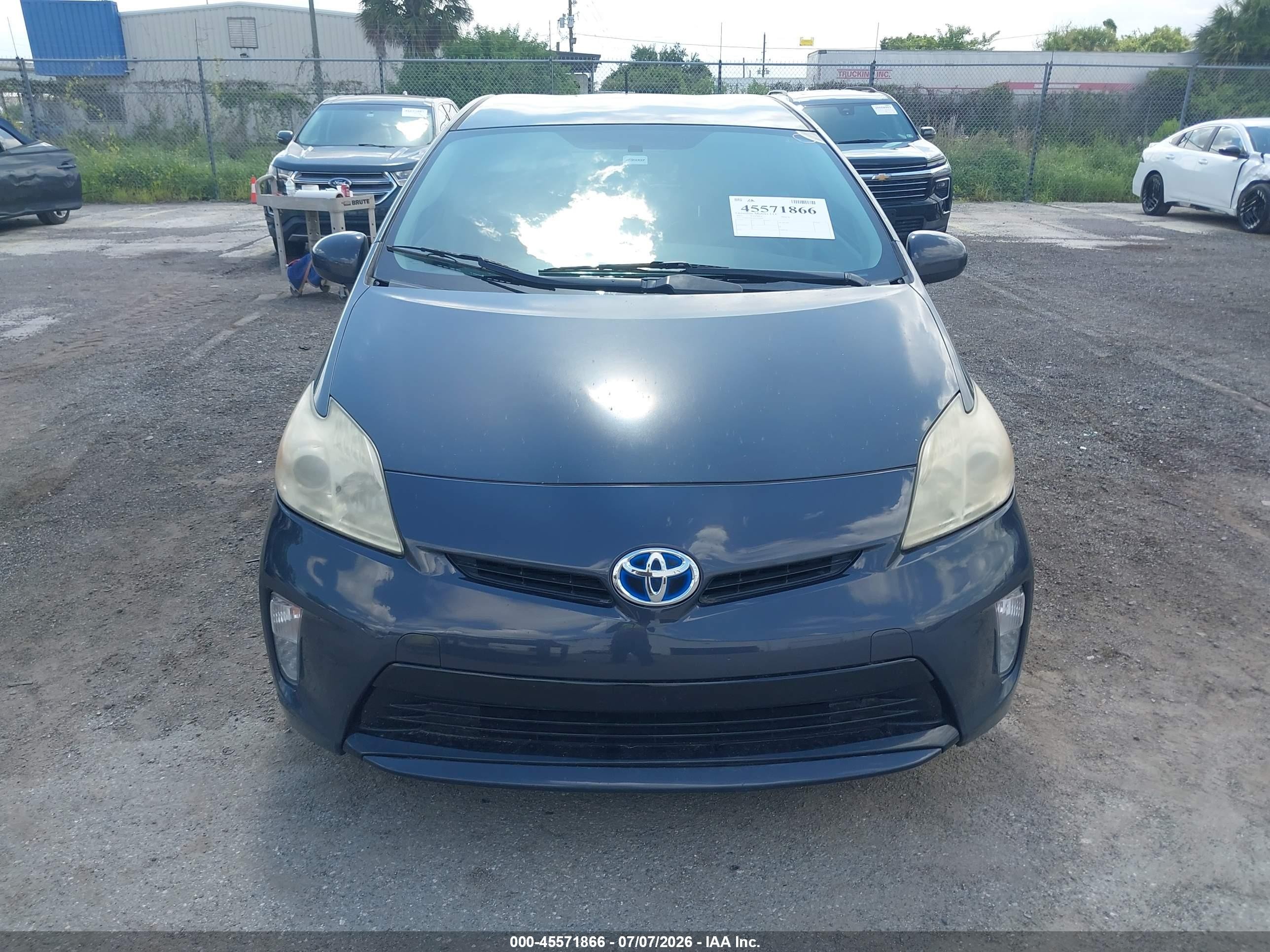 2012 Toyota Prius Two Gray vin: JTDKN3DU6C5430941