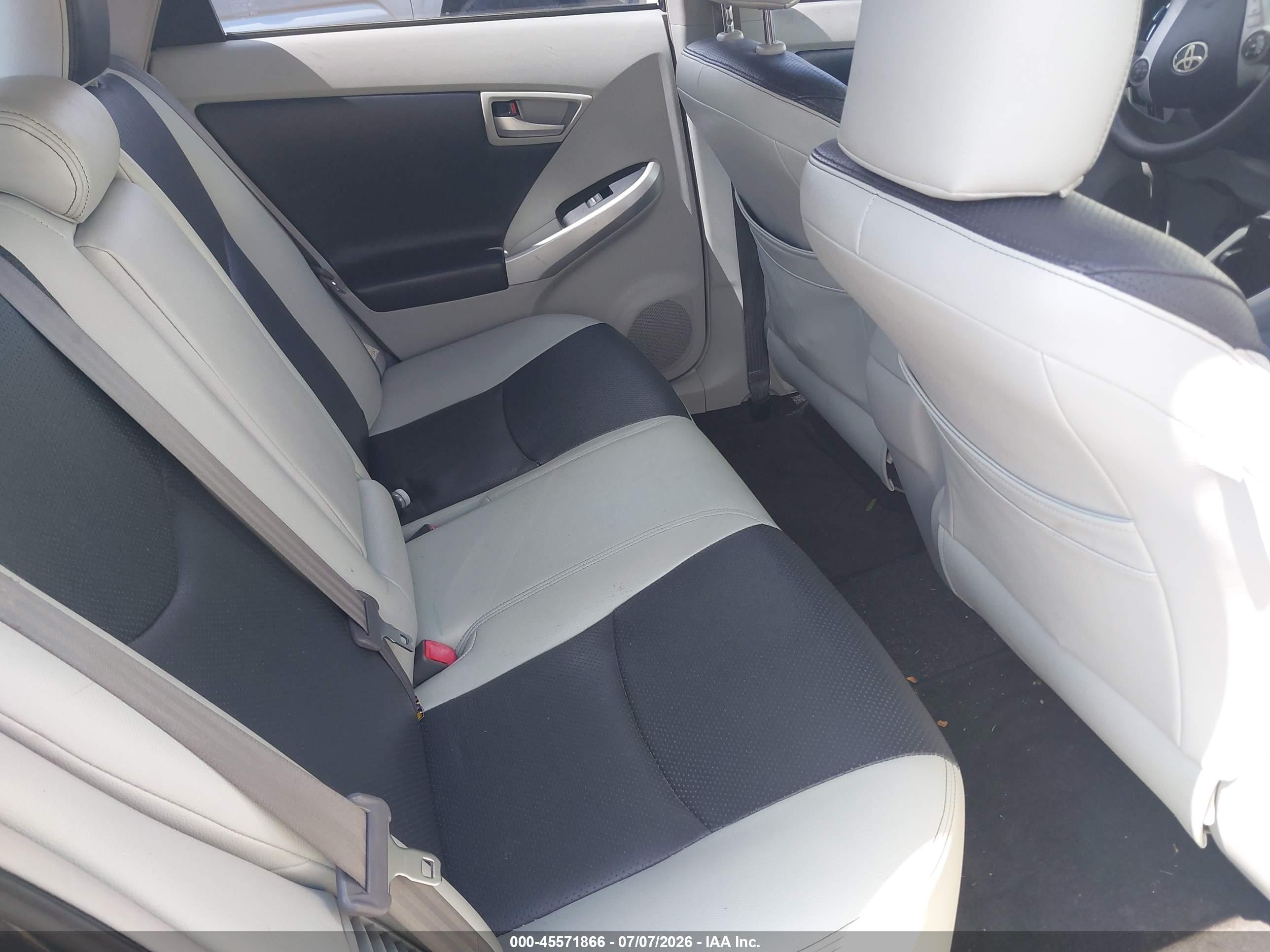 2012 Toyota Prius Two Gray vin: JTDKN3DU6C5430941