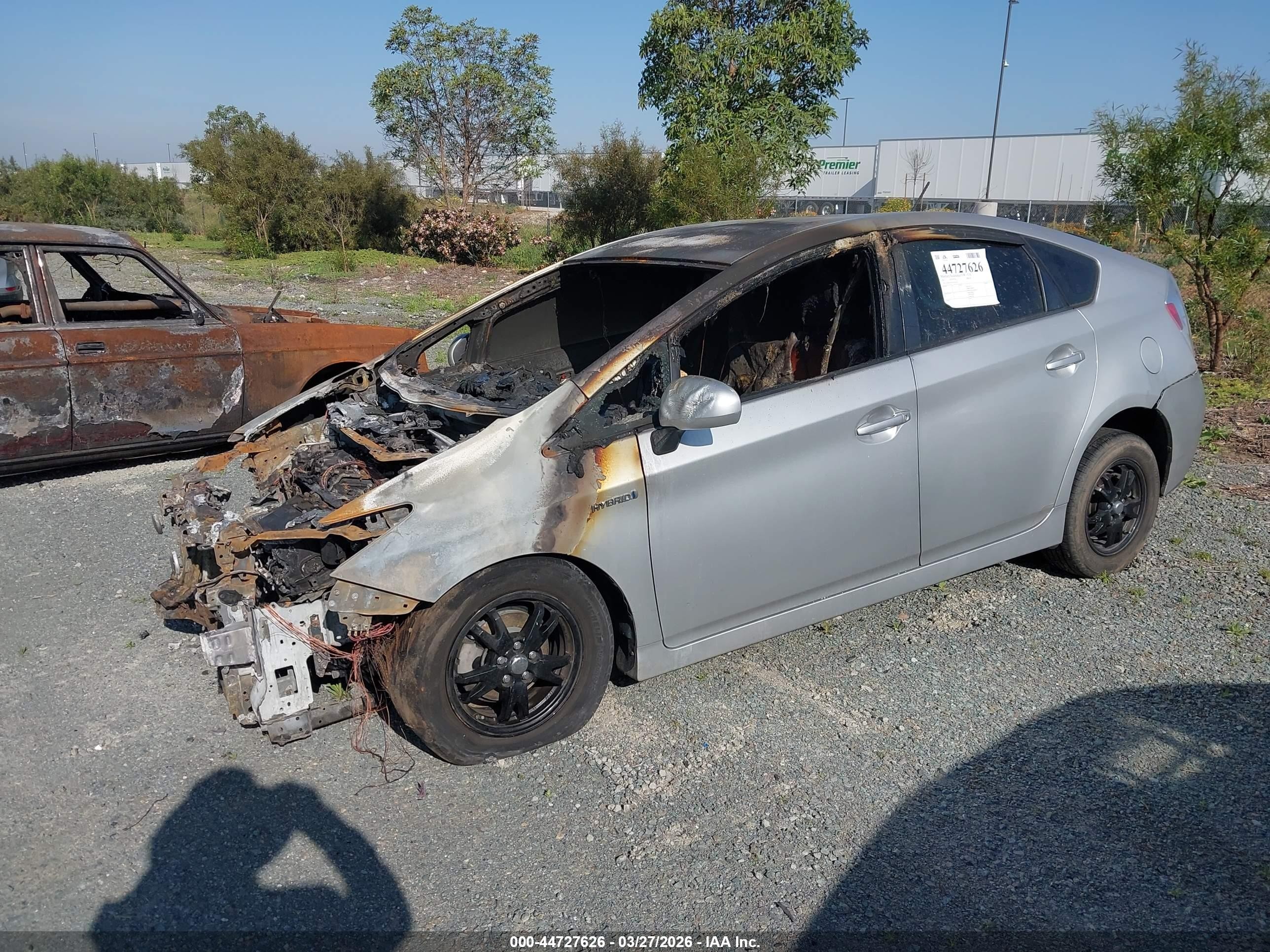 2012 Toyota Prius   Silver vin: JTDKN3DU6C5445505