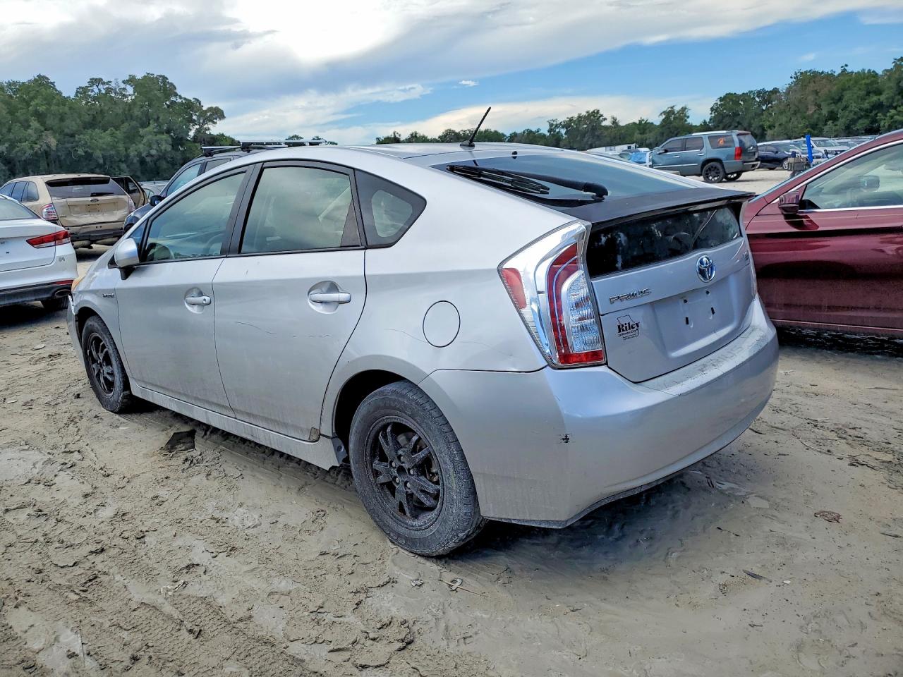 2012 Toyota Prius Two Silver vin: JTDKN3DU6C5475328