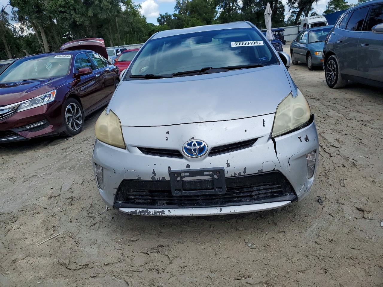 2012 Toyota Prius Two Silver vin: JTDKN3DU6C5475328