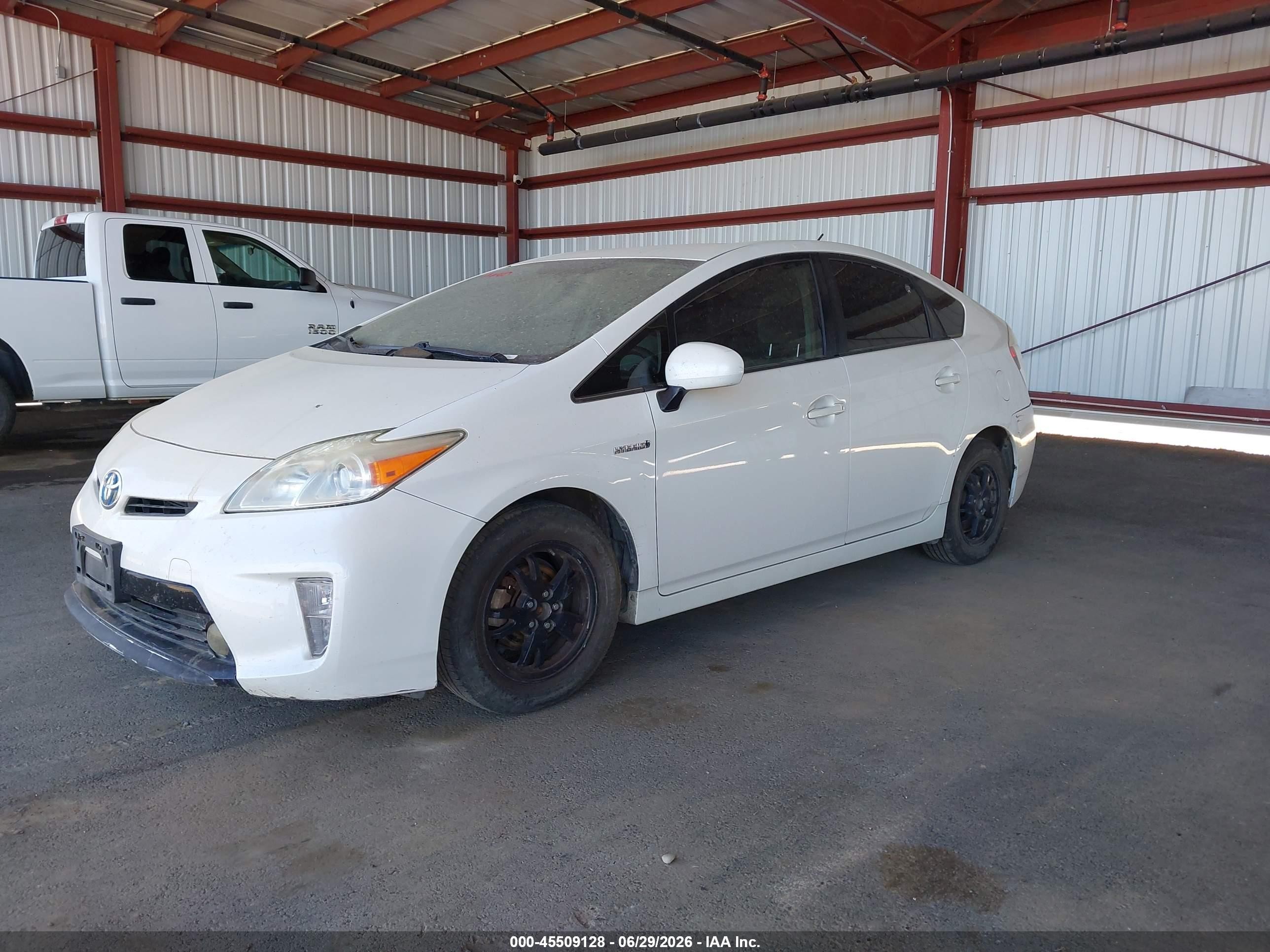 2012 Toyota Prius Two White vin: JTDKN3DU6C5483204