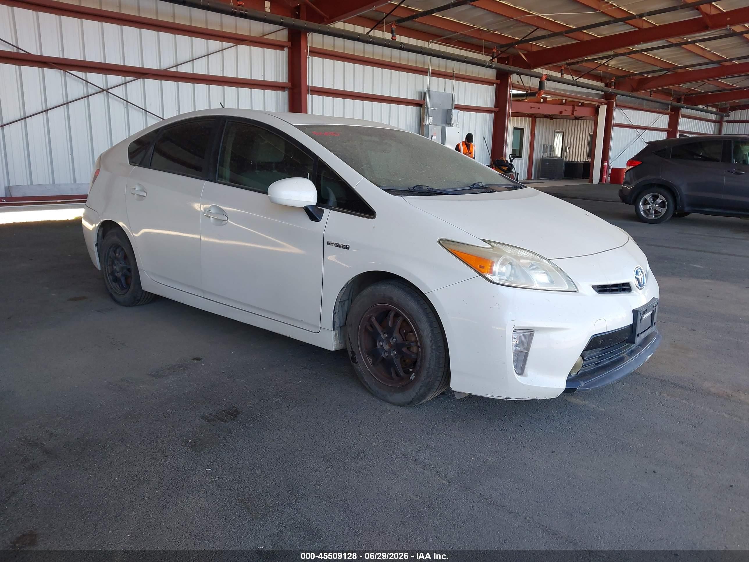 2012 Toyota Prius Two White vin: JTDKN3DU6C5483204
