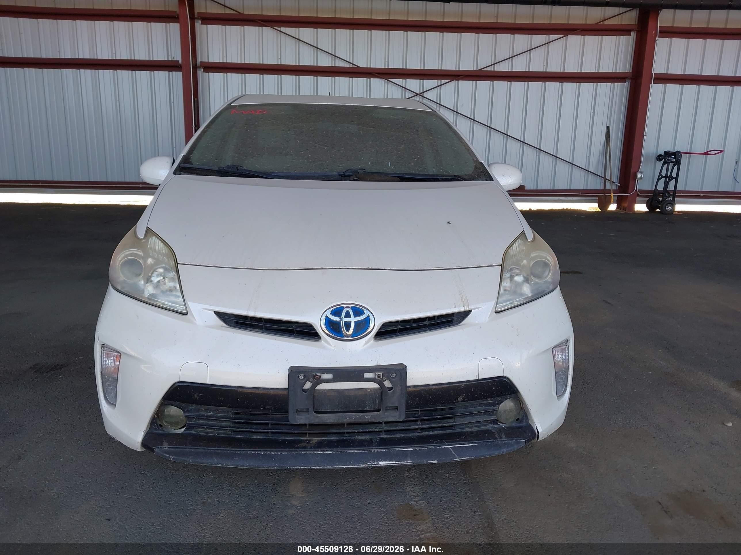 2012 Toyota Prius Two White vin: JTDKN3DU6C5483204
