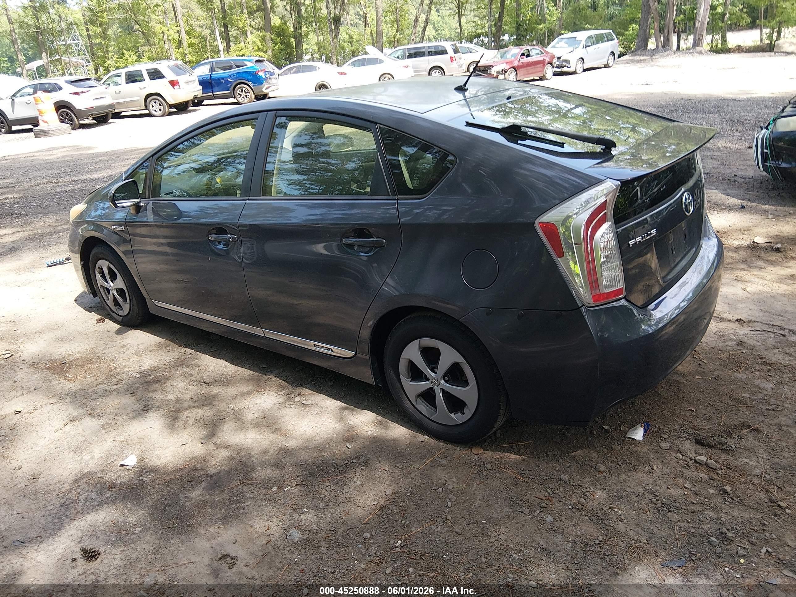 2012 Toyota Prius Two Серый vin: JTDKN3DU6C5488306