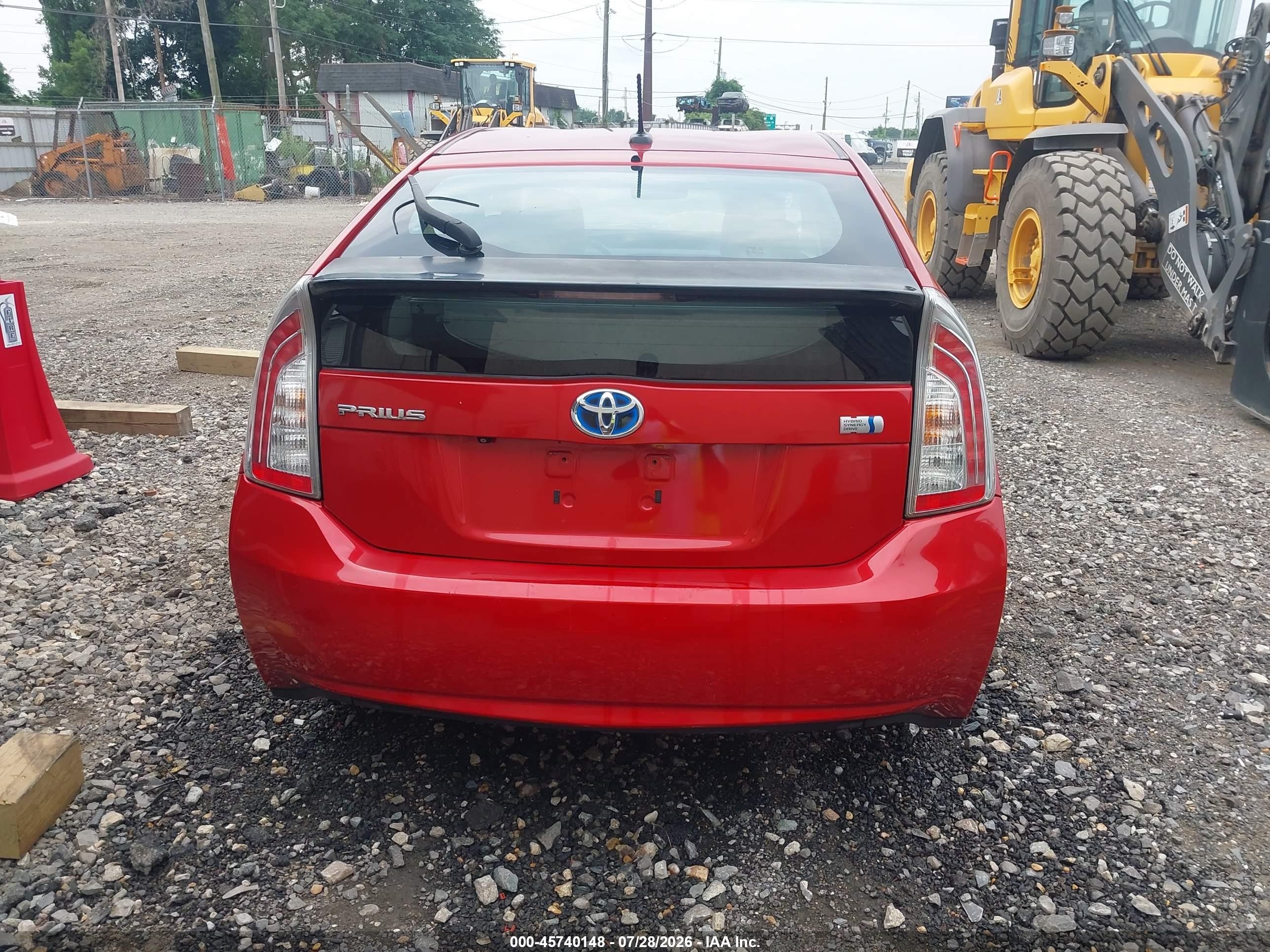 2012 Toyota Prius Three Red vin: JTDKN3DU6C5489133