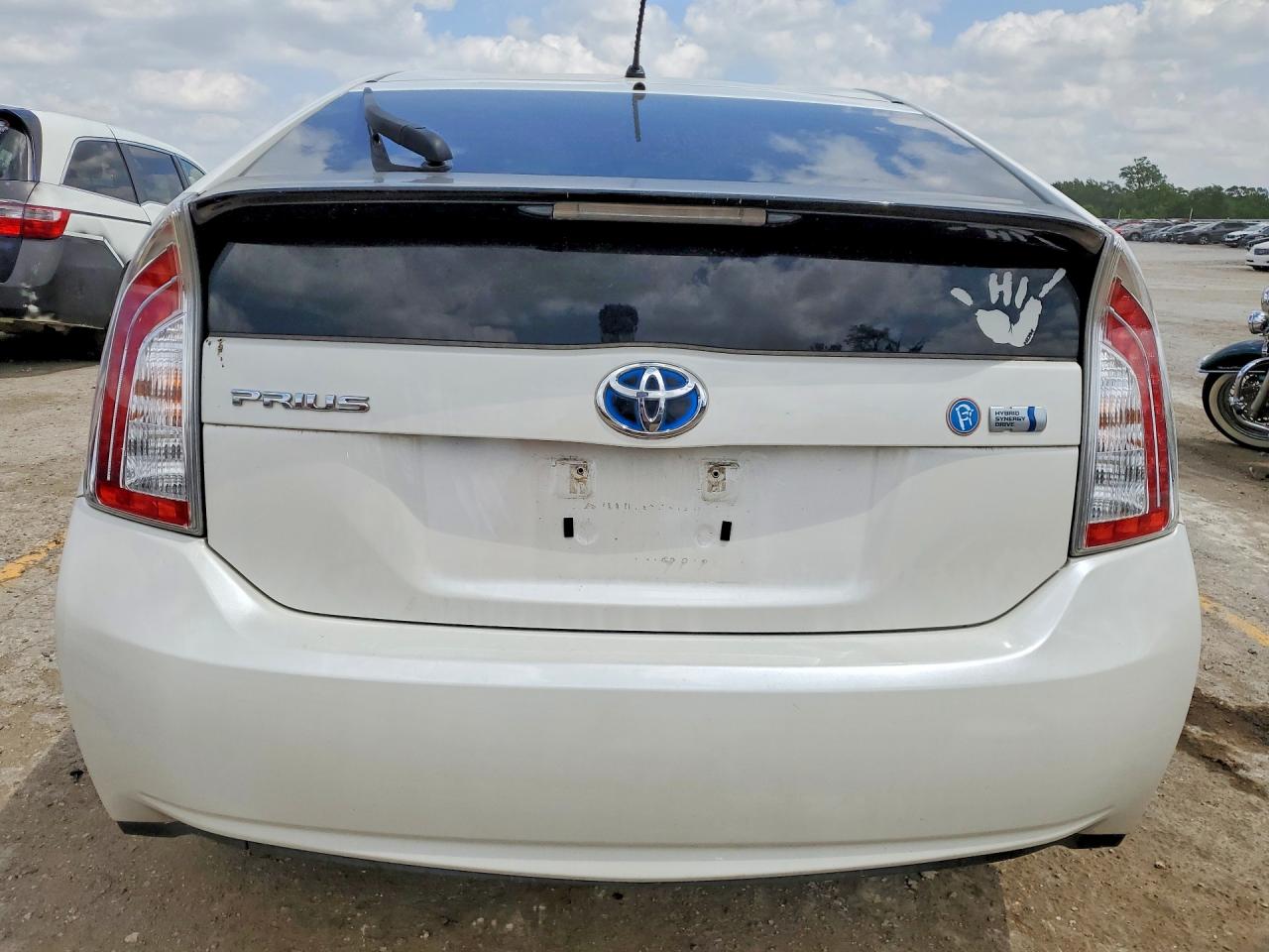 2012 Toyota Prius Base Beige vin: JTDKN3DU6C5502530
