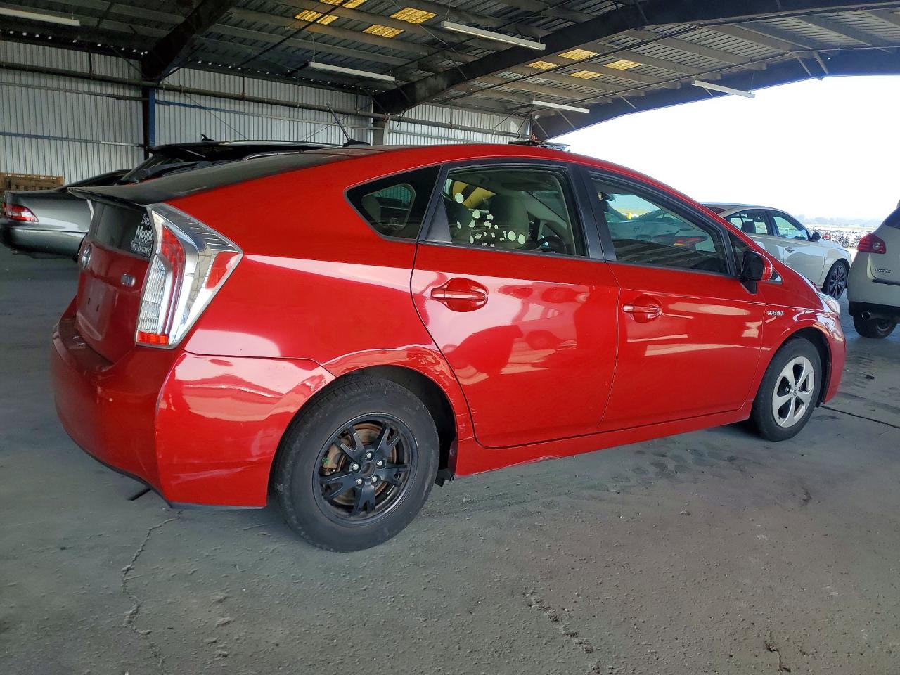 2012 Toyota Prius Three Red vin: JTDKN3DU6C5504729