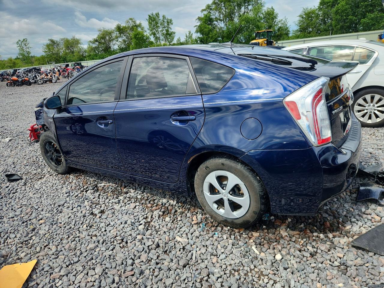 2013 Toyota Prius Three Blue vin: JTDKN3DU6D0337612