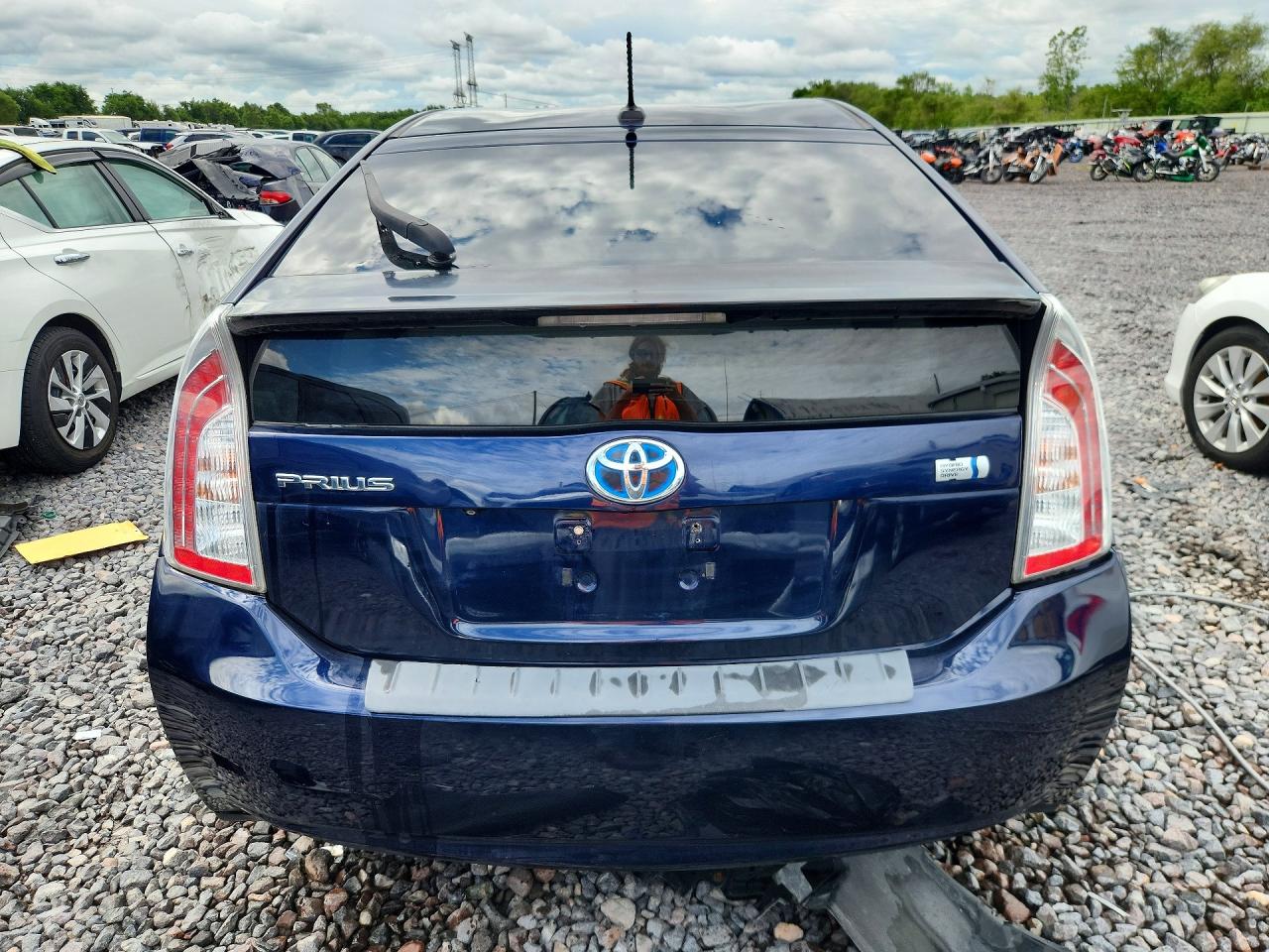 2013 Toyota Prius Three Blue vin: JTDKN3DU6D0337612