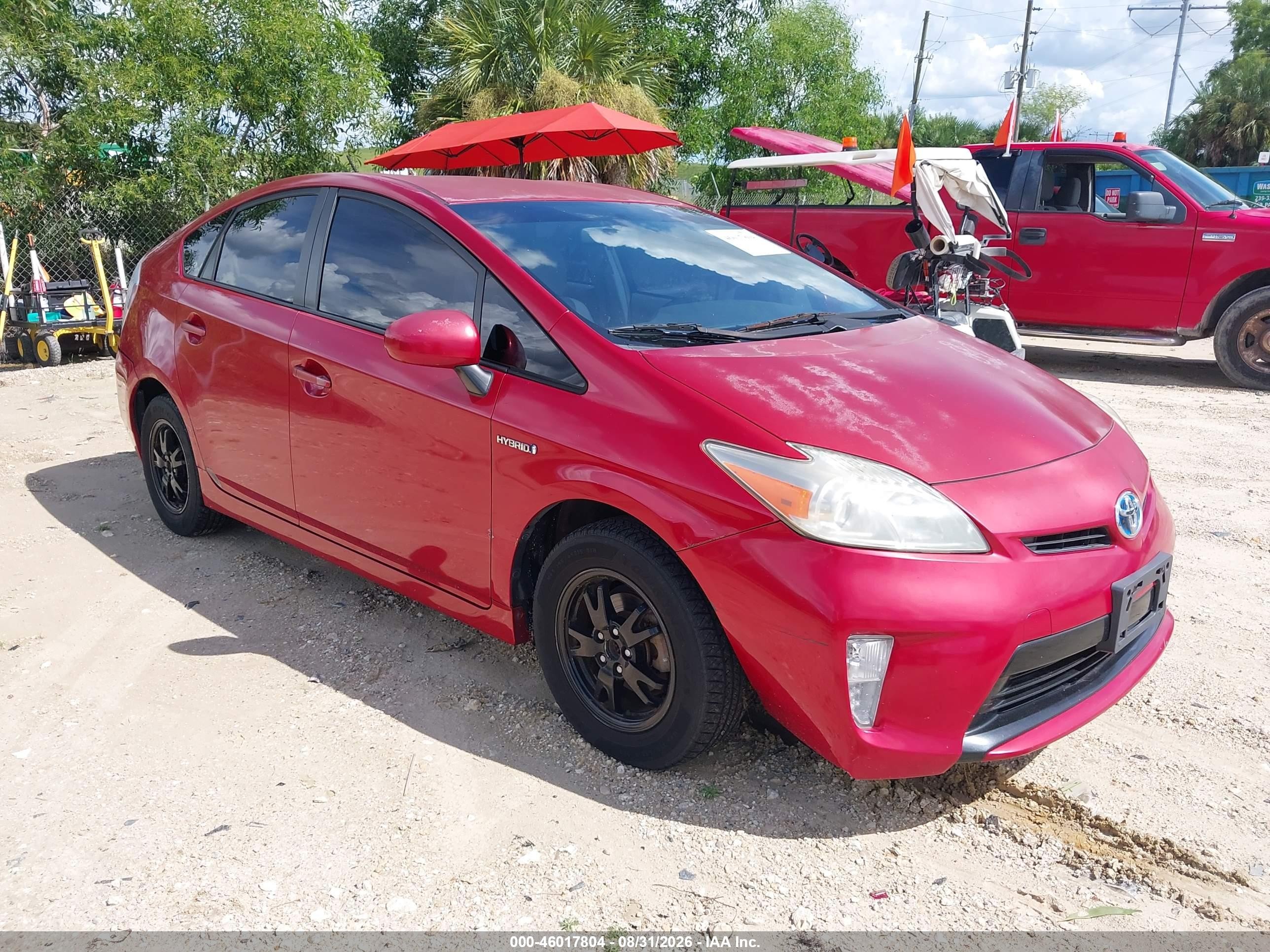 2013 Toyota Prius Three Red vin: JTDKN3DU6D0340848