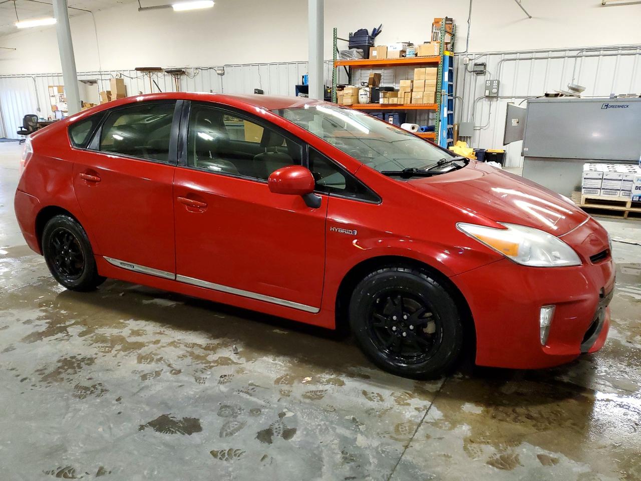 2013 Toyota Prius Three Red vin: JTDKN3DU6D0342017