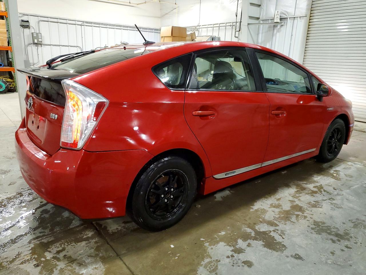 2013 Toyota Prius Three Red vin: JTDKN3DU6D0342017