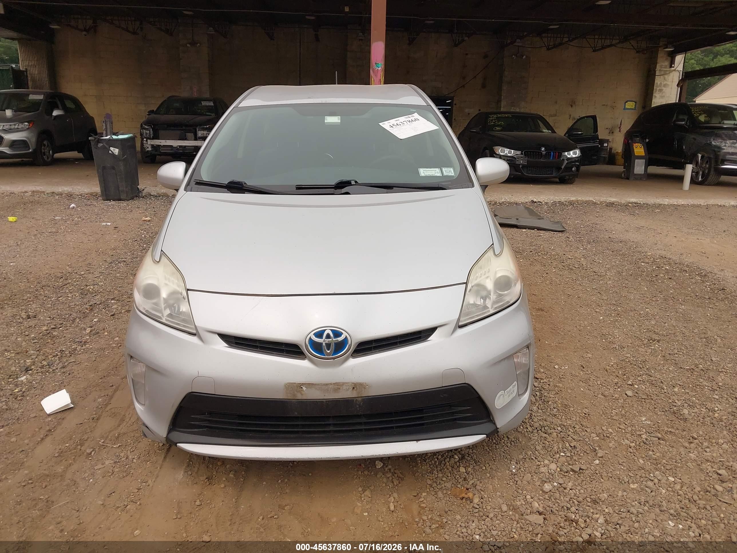 2013 Toyota Prius Two Серый vin: JTDKN3DU6D0345743