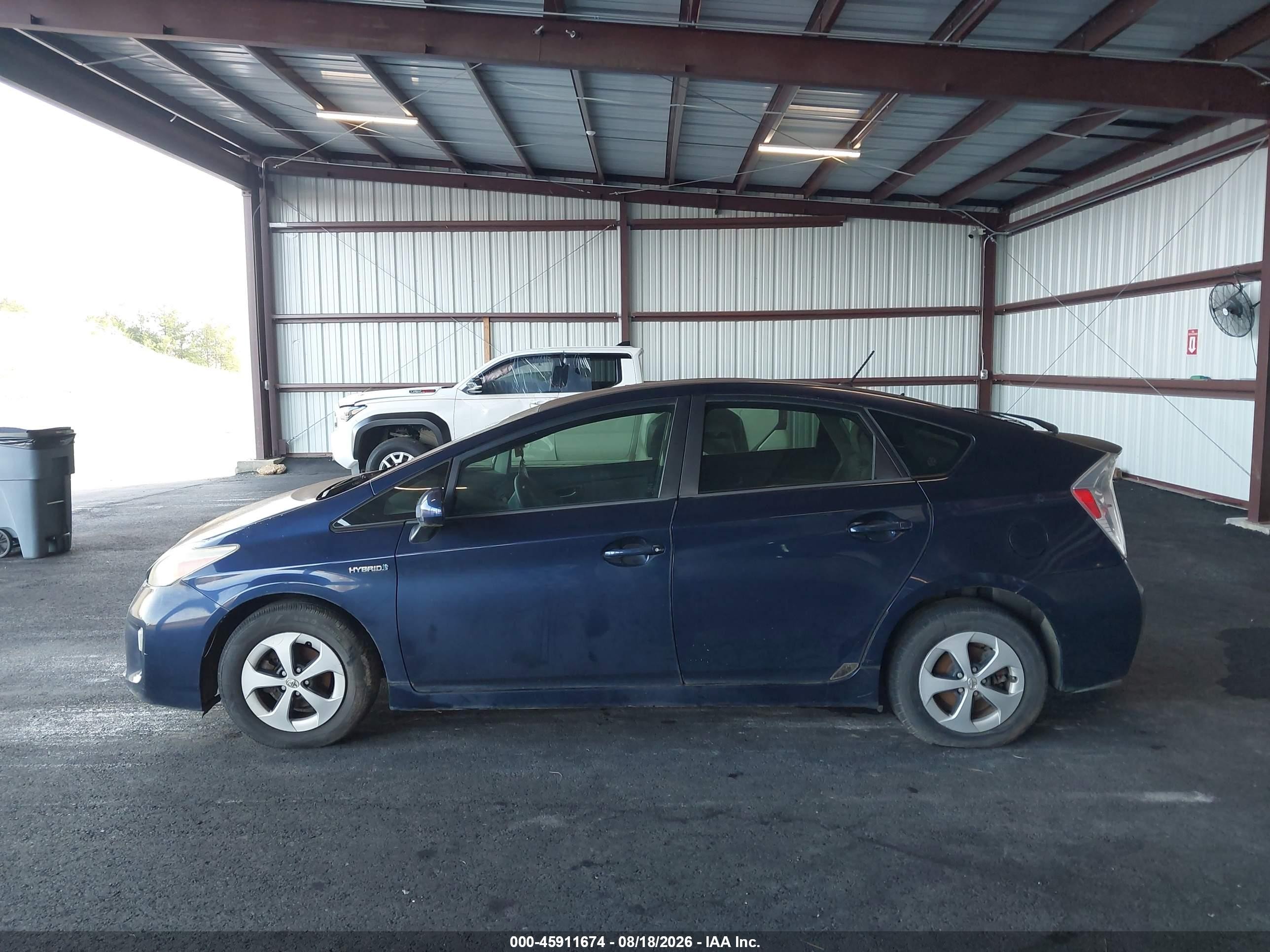 2013 Toyota Prius Two Blue vin: JTDKN3DU6D0351736