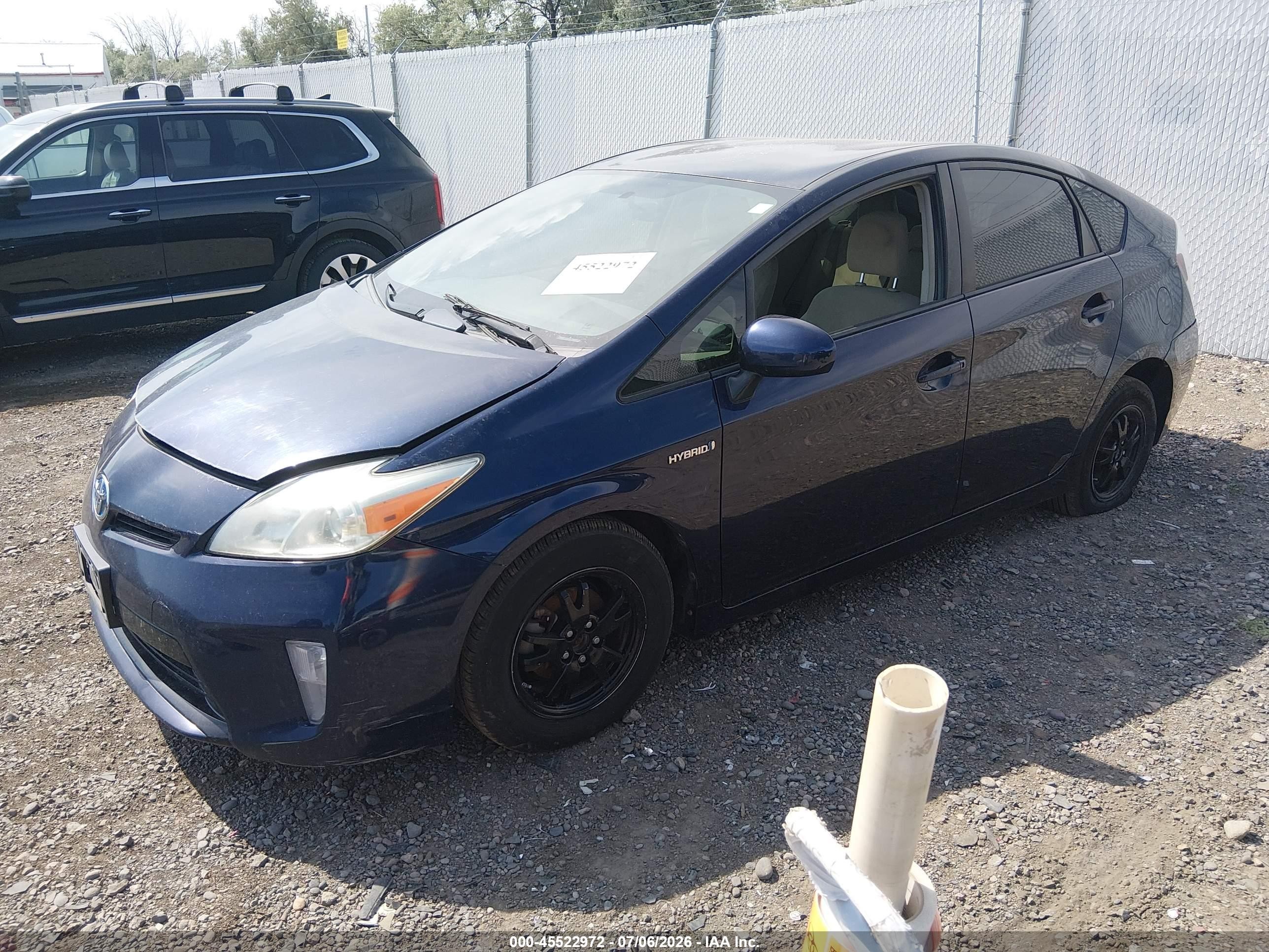 2013 Toyota Prius Two Dark Blue vin: JTDKN3DU6D0352711