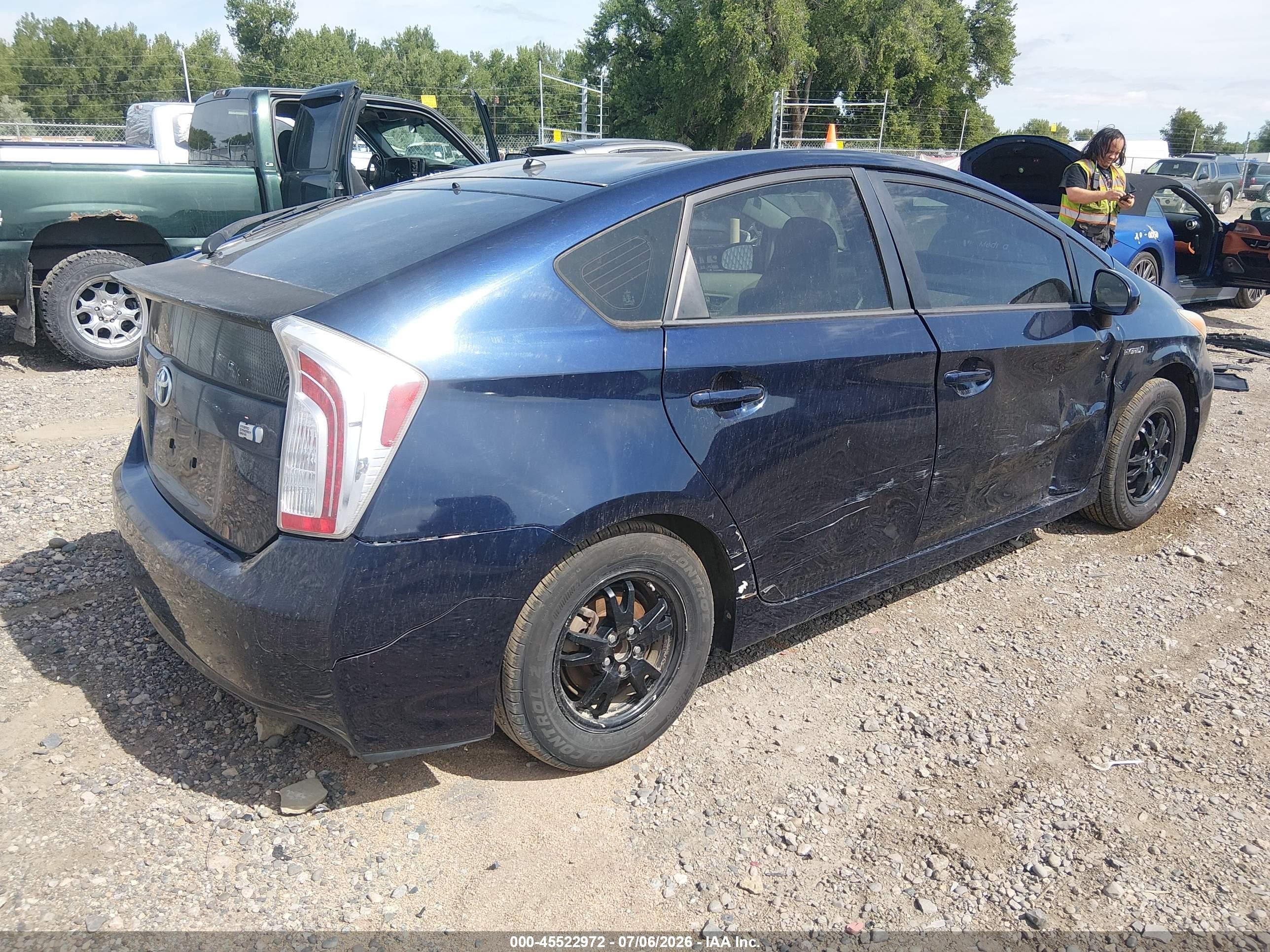 2013 Toyota Prius Two Dark Blue vin: JTDKN3DU6D0352711