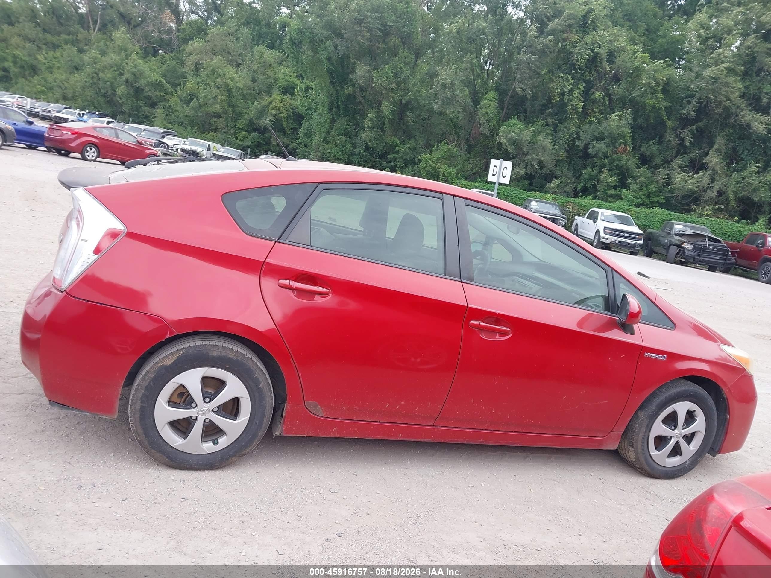 2013 Toyota Prius Two Red vin: JTDKN3DU6D1632624