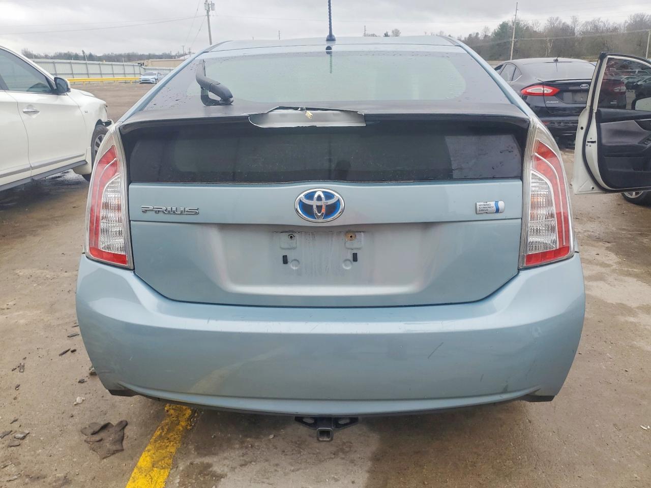 2013 Toyota Prius Two Бирюзовый vin: JTDKN3DU6D1637127