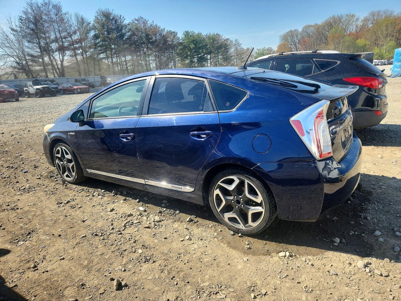 2013 Toyota Prius Five Blue vin: JTDKN3DU6D1659175