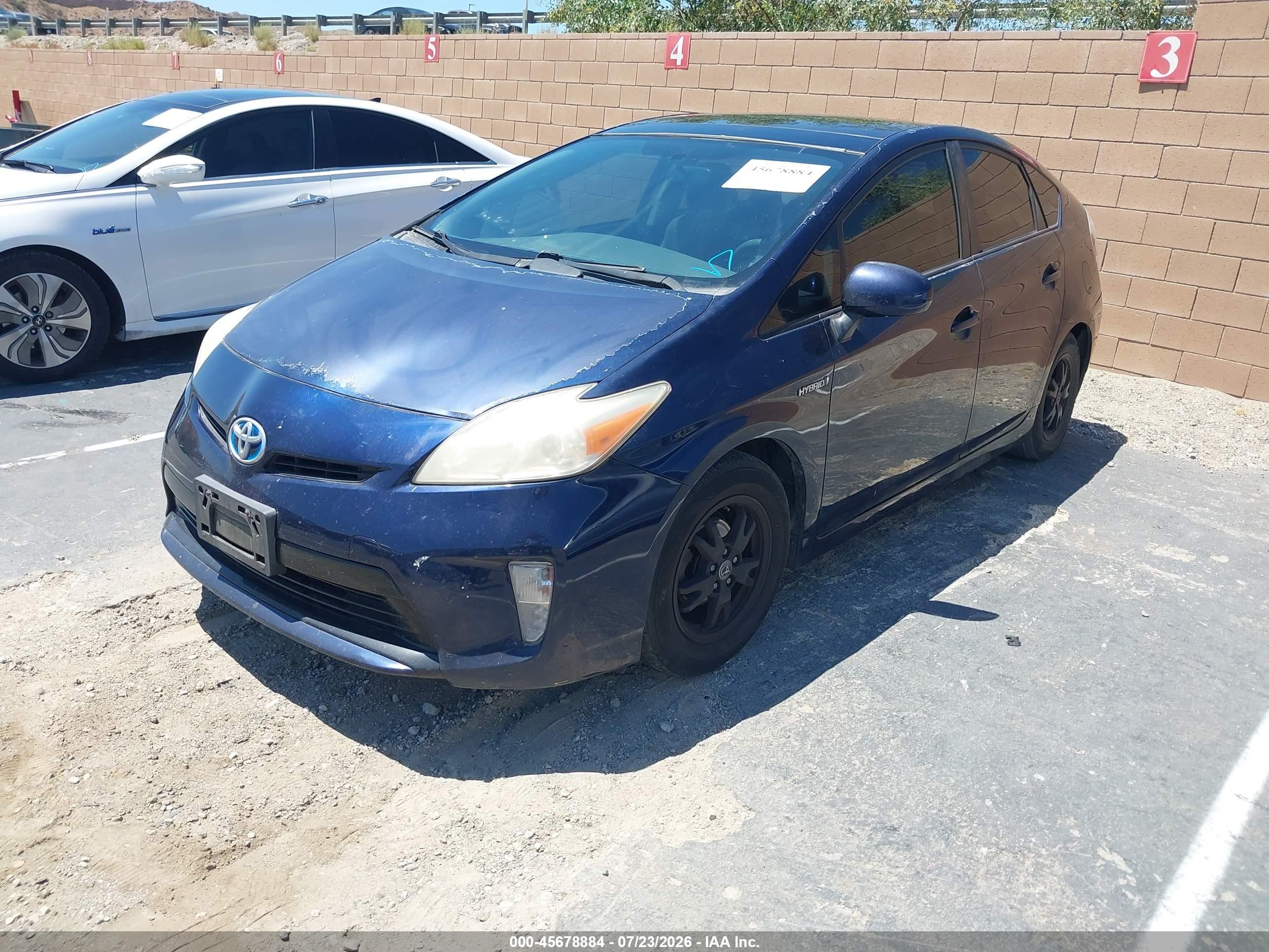 2013 Toyota Prius Three Blue vin: JTDKN3DU6D1663808