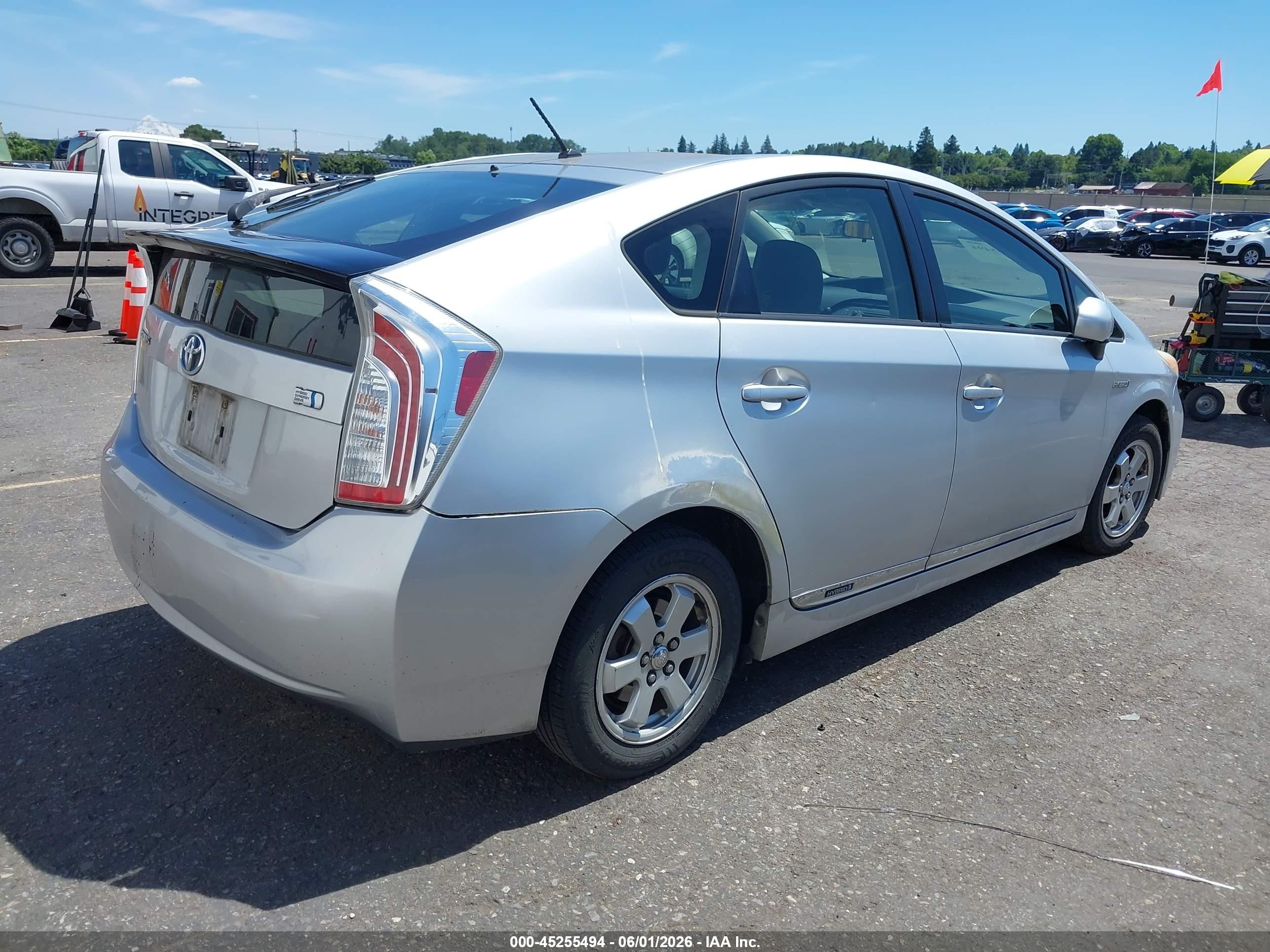 2013 Toyota Prius Two Silver vin: JTDKN3DU6D1681533