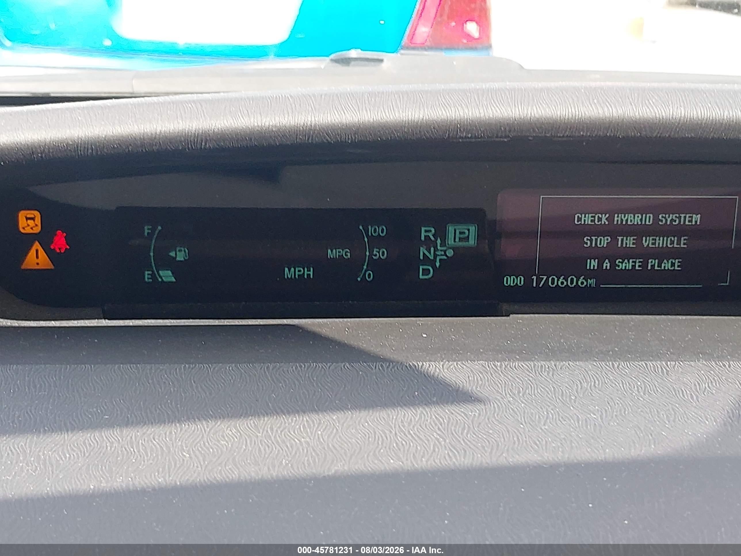 2013 Toyota Prius Two Серебряный vin: JTDKN3DU6D1683959