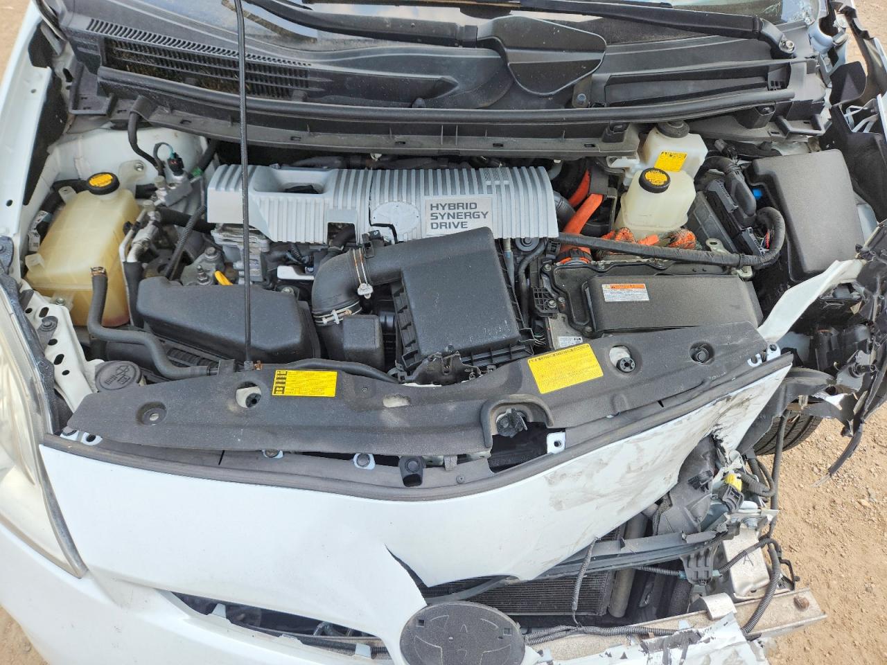 2013 Toyota Prius Two White vin: JTDKN3DU6D1686439