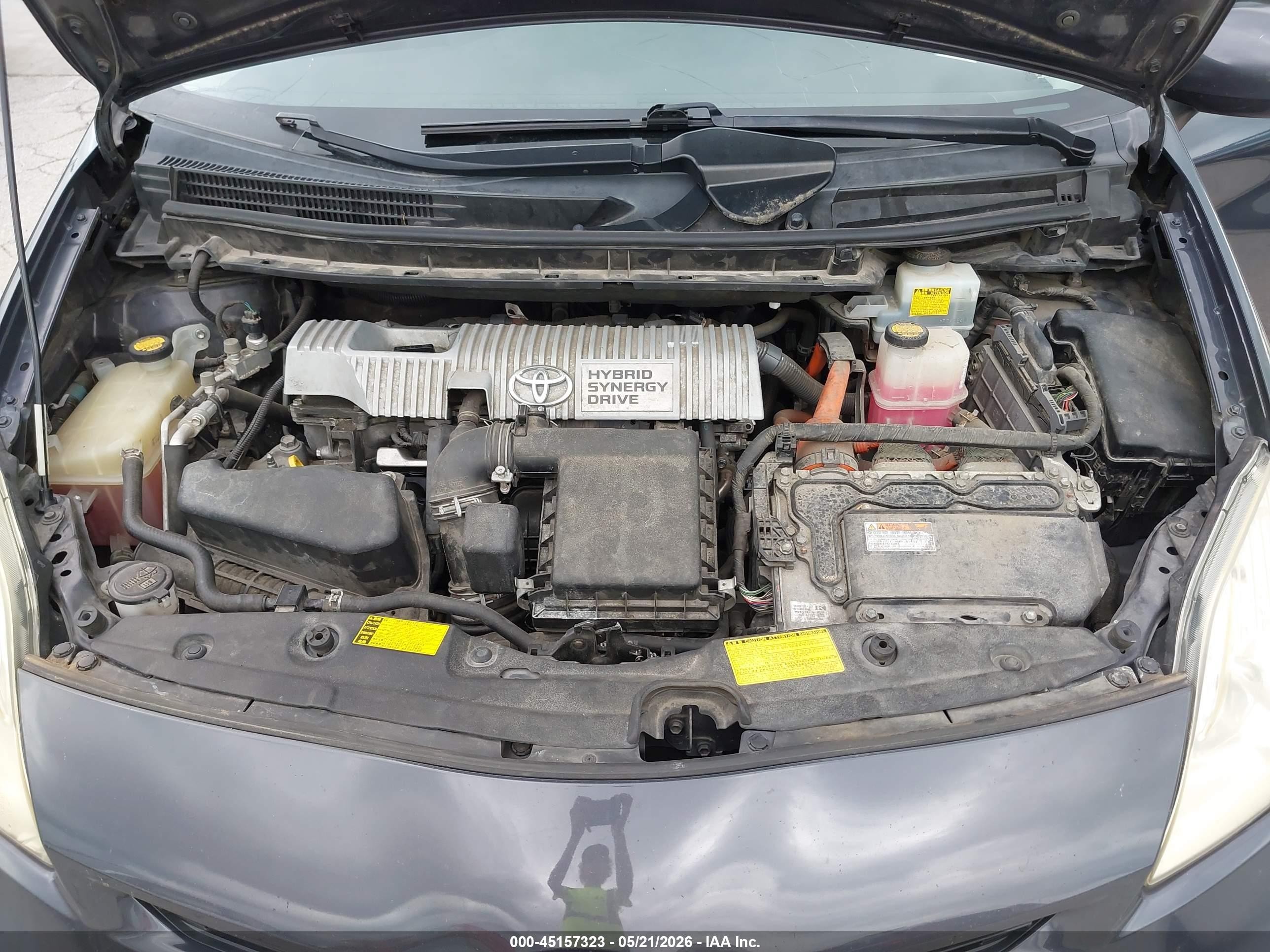 2013 Toyota Prius Four Gray vin: JTDKN3DU6D1689132
