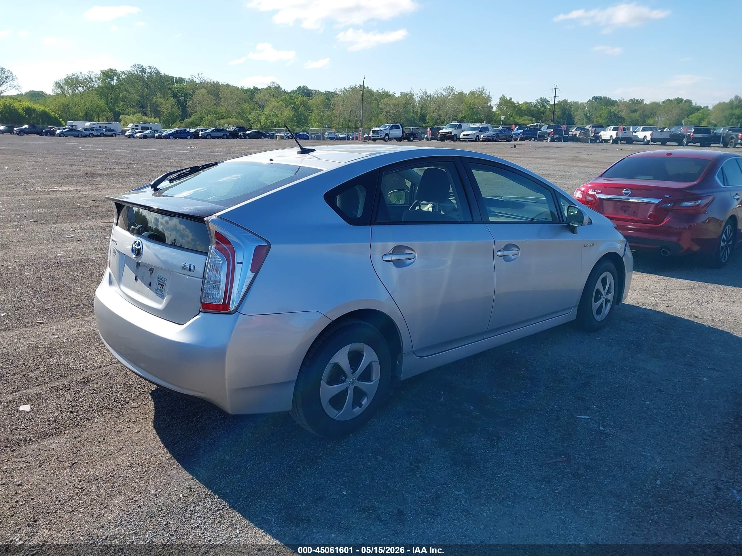 2013 Toyota Prius Silver vin: JTDKN3DU6D1712814