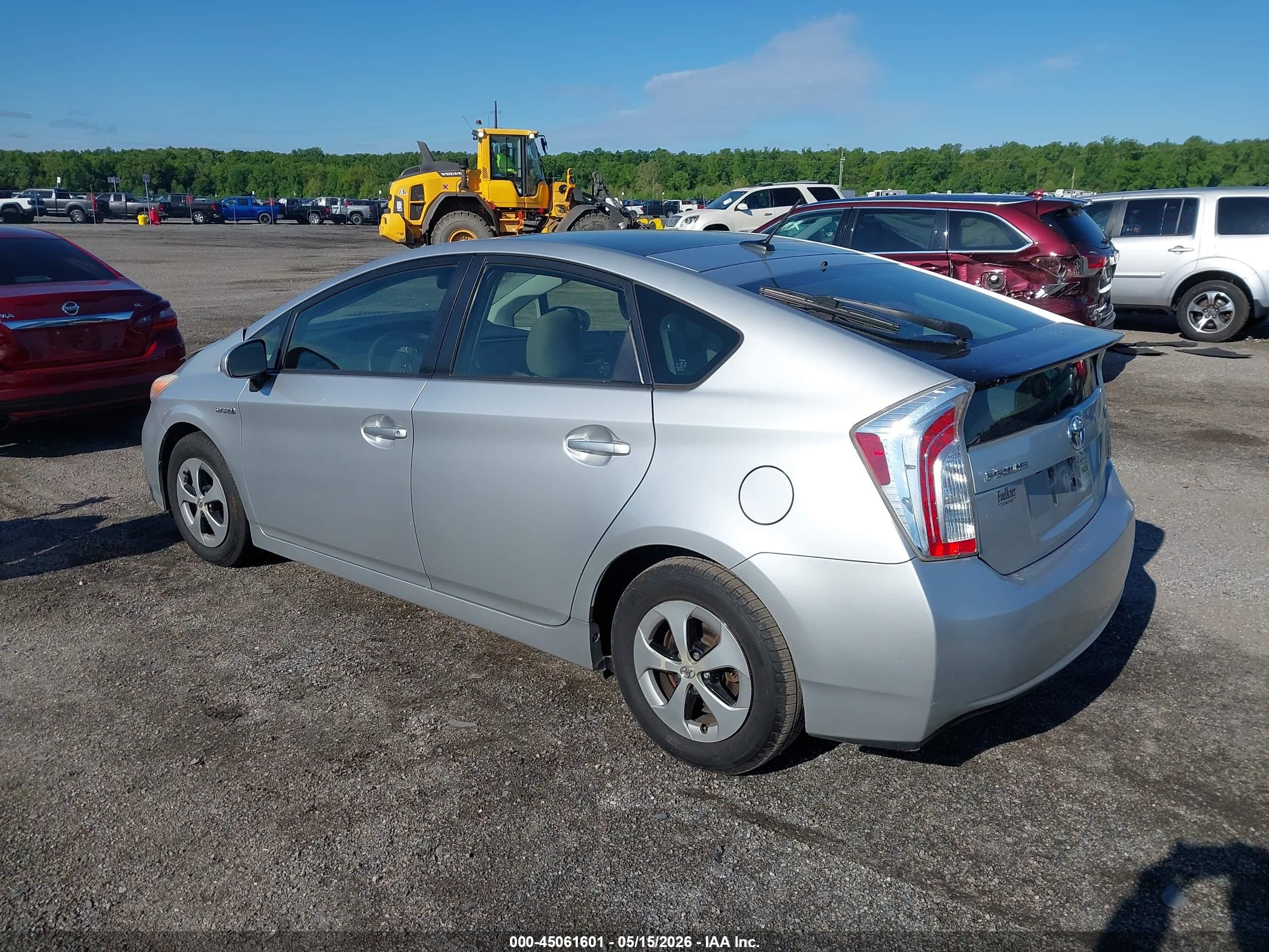 2013 Toyota Prius Silver vin: JTDKN3DU6D1712814