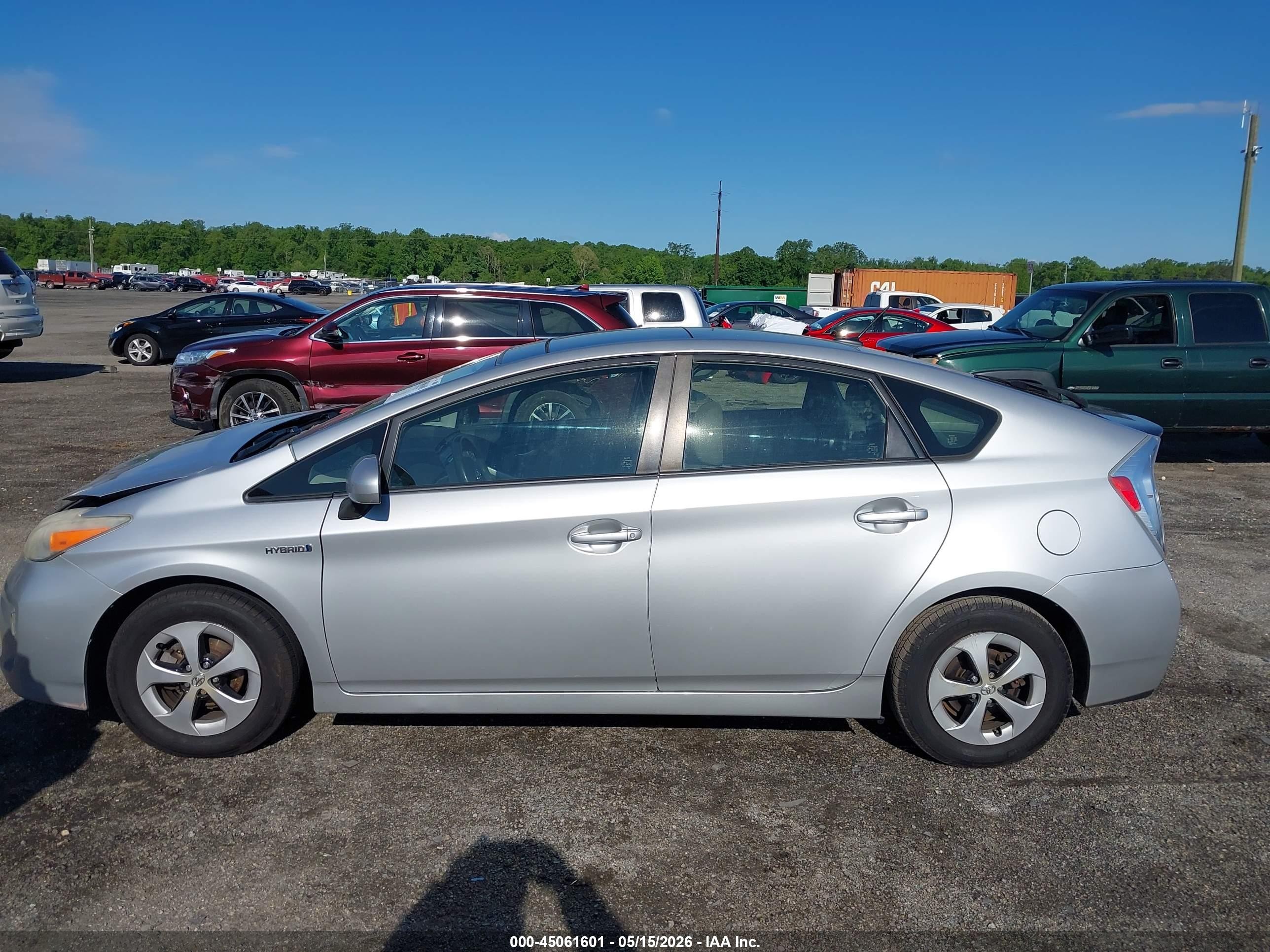 2013 Toyota Prius Silver vin: JTDKN3DU6D1712814