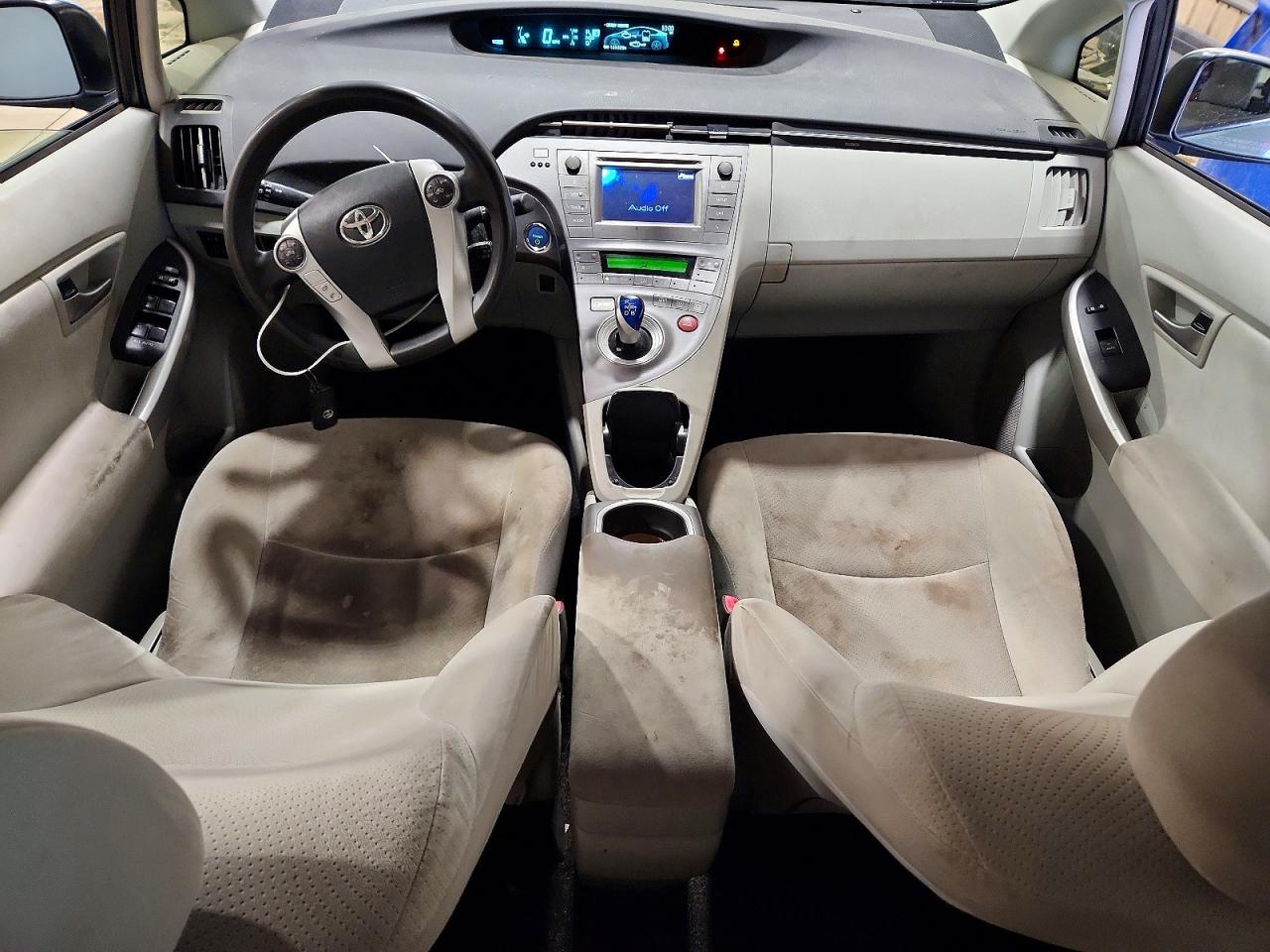 2013 Toyota Prius Two Turquoise vin: JTDKN3DU6D1714448