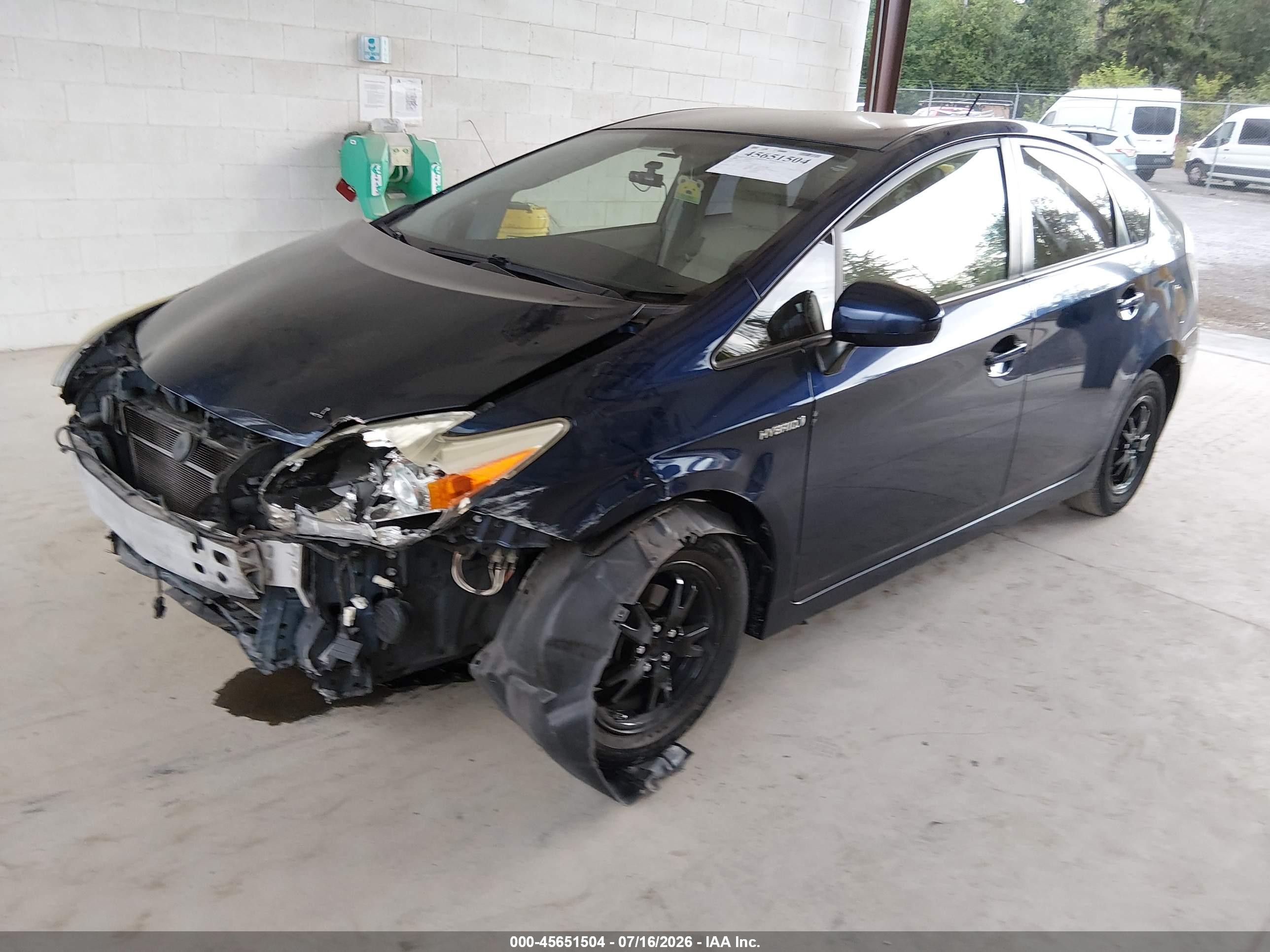 2013 Toyota Prius Three Blue vin: JTDKN3DU6D1716636